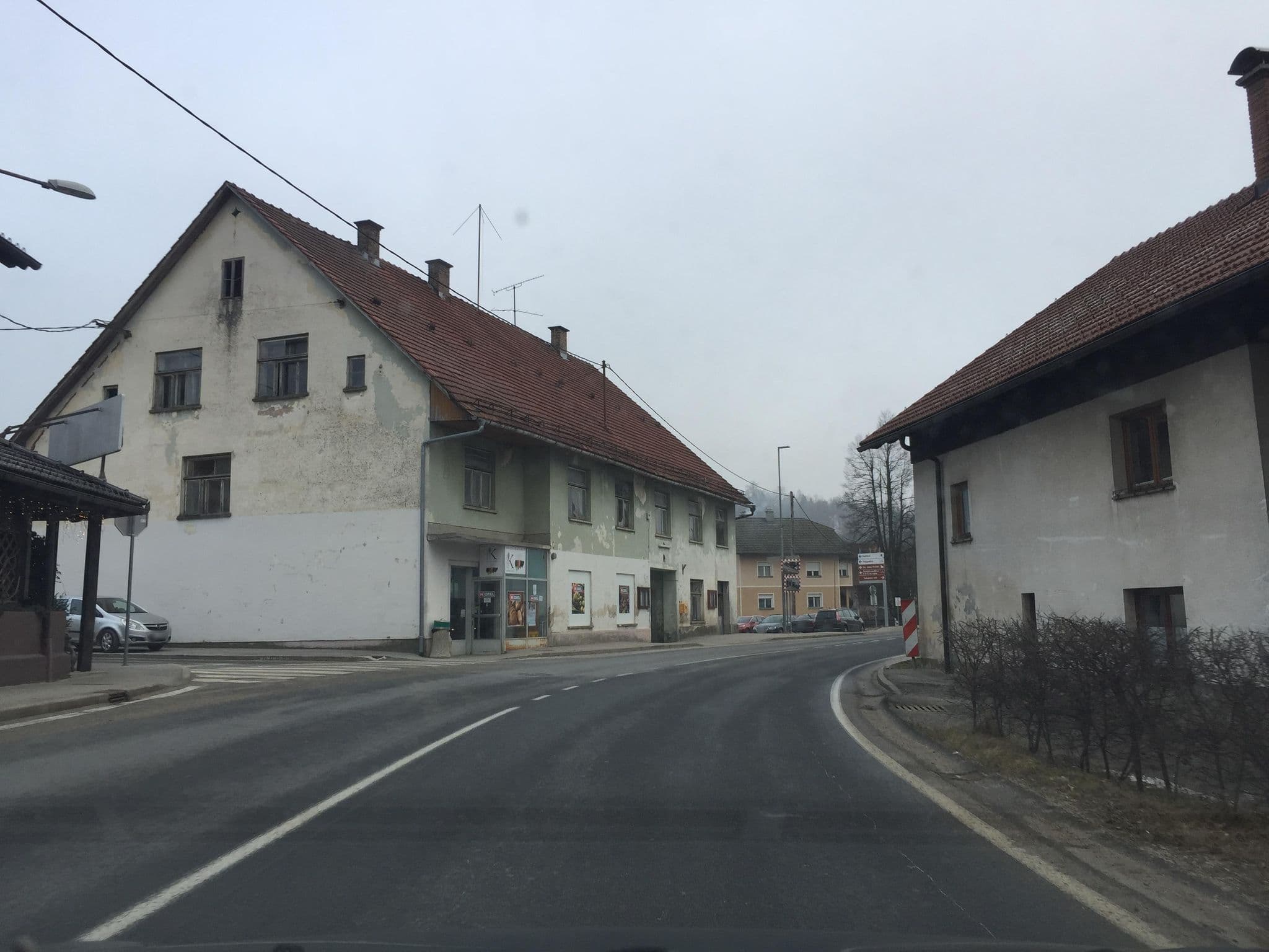 Street view near Gostilna Turk, Logatec — © igorzo (CC BY-SA · Mapillary)