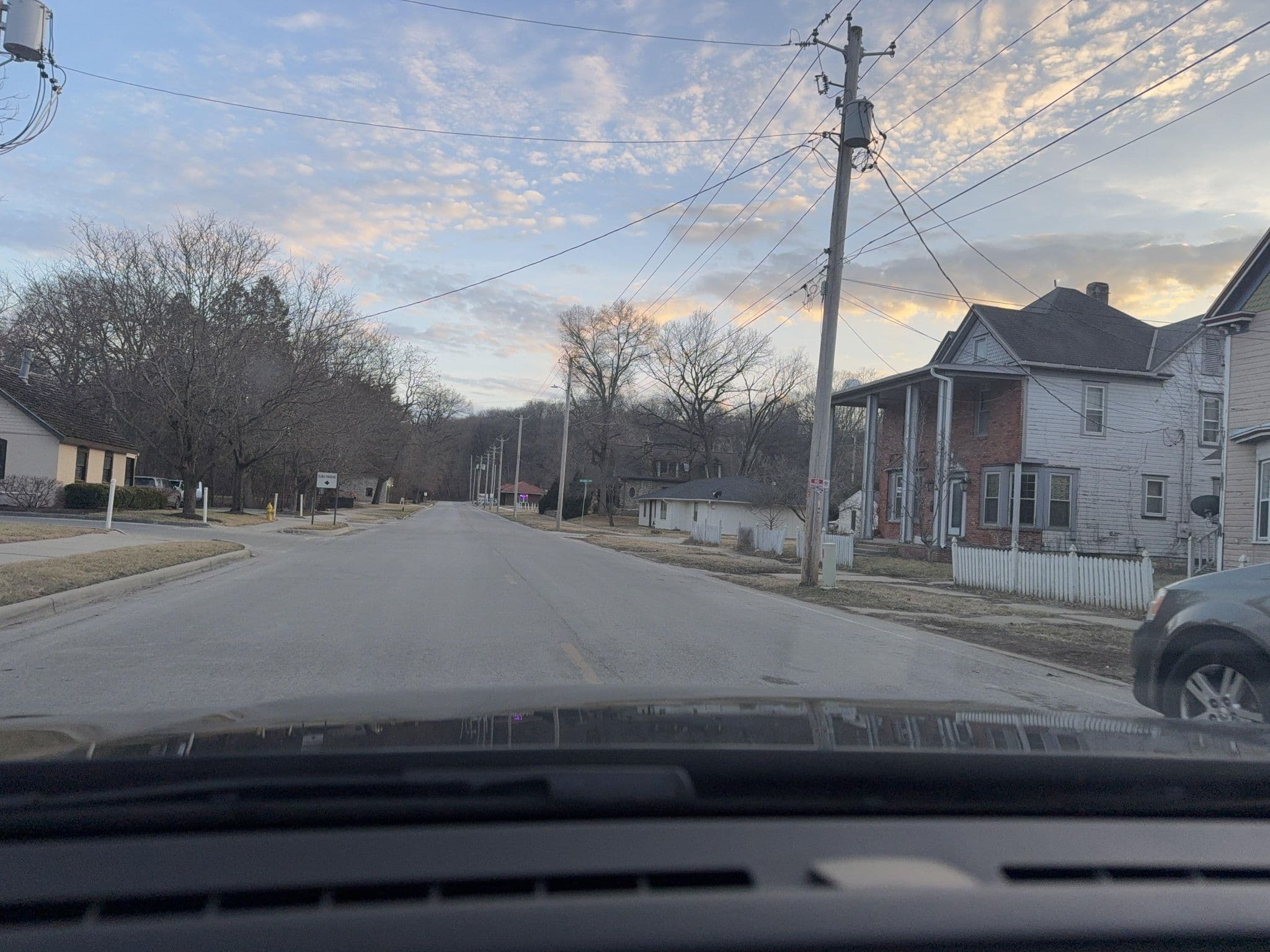 Street view near The Bishop's House Bed and Breakfast, Excelsior Springs — © kc3910 (CC BY-SA · Mapillary)