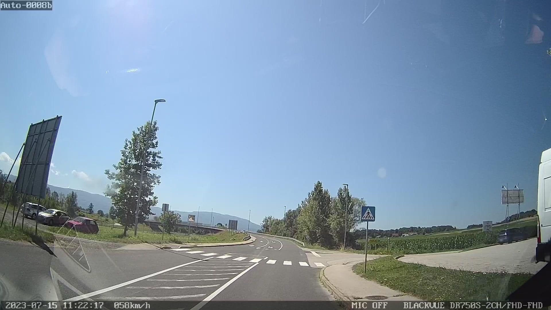 Street view near Motel&Restaurant Deteljica, Šentjernej — © rdnnk (CC BY-SA · Mapillary)