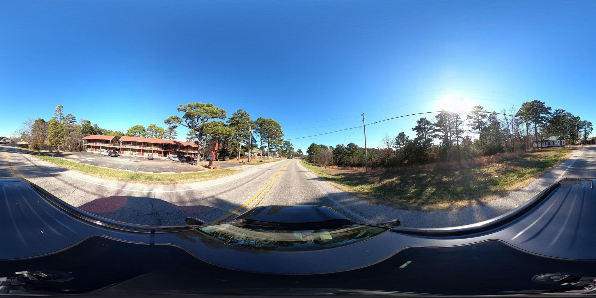 Street view near Razorback Lodge, Eureka Springs — © justinmeyers (CC BY-SA · Mapillary)