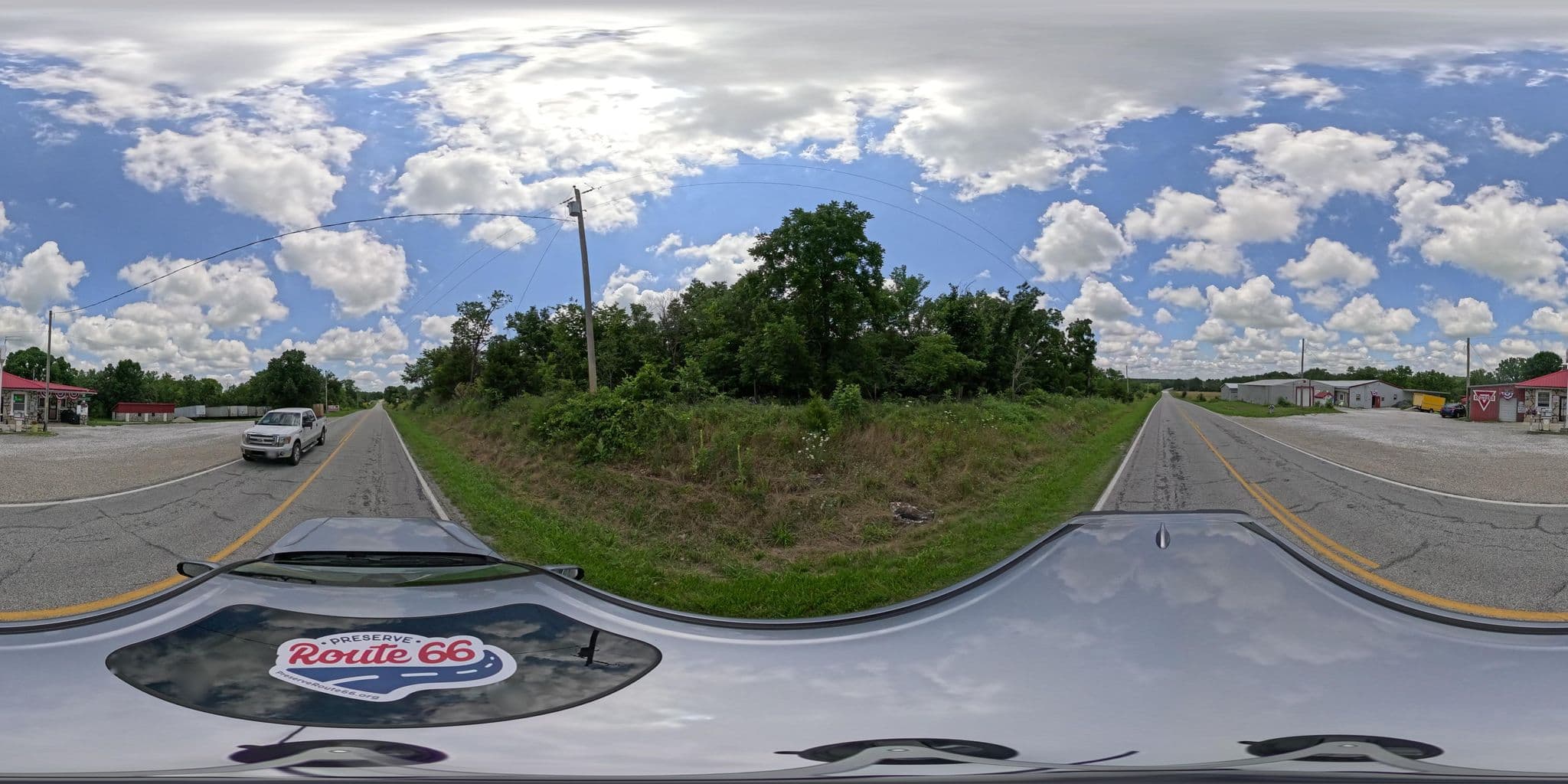 Street view near Graystone Heights Modern Cabins, Republic — © nthp_gis (CC BY-SA · Mapillary)