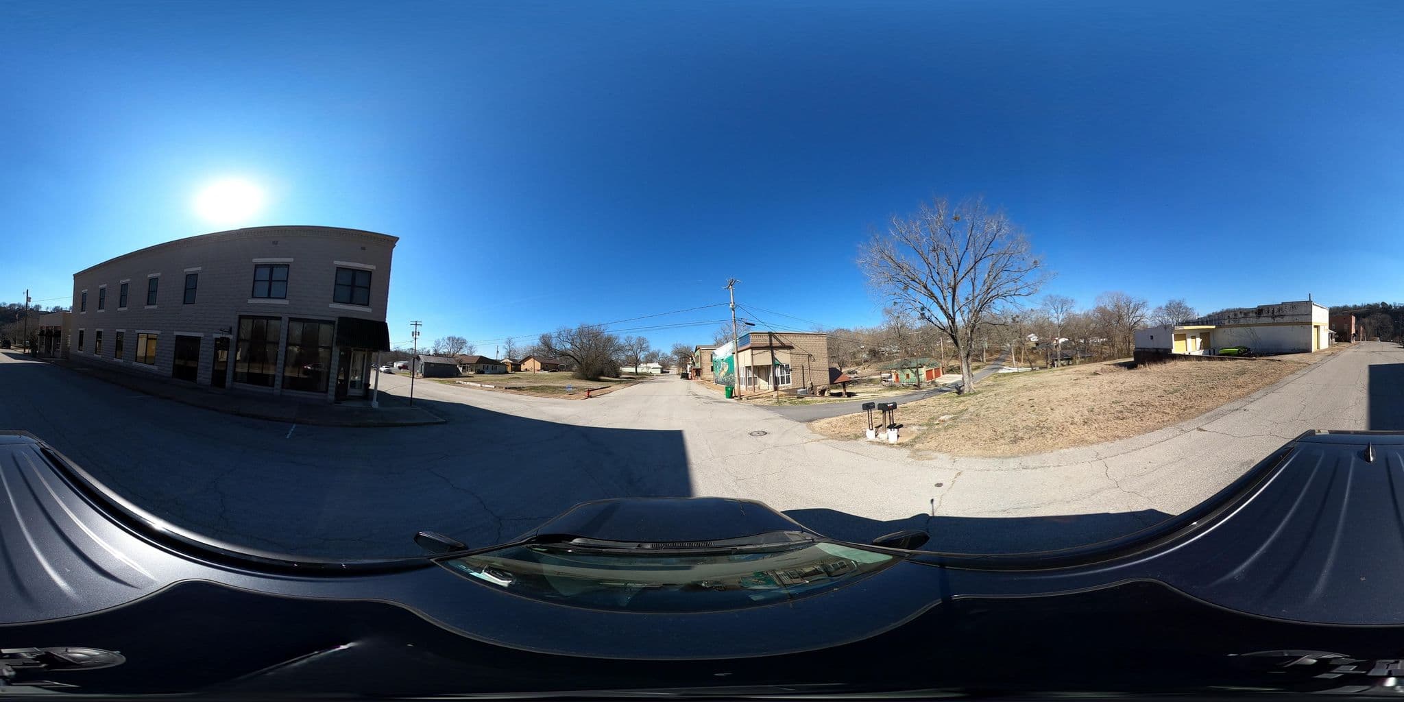 Street view near Rainbow Bridge Hotel, Gassville — © justinmeyers (CC BY-SA · Mapillary)