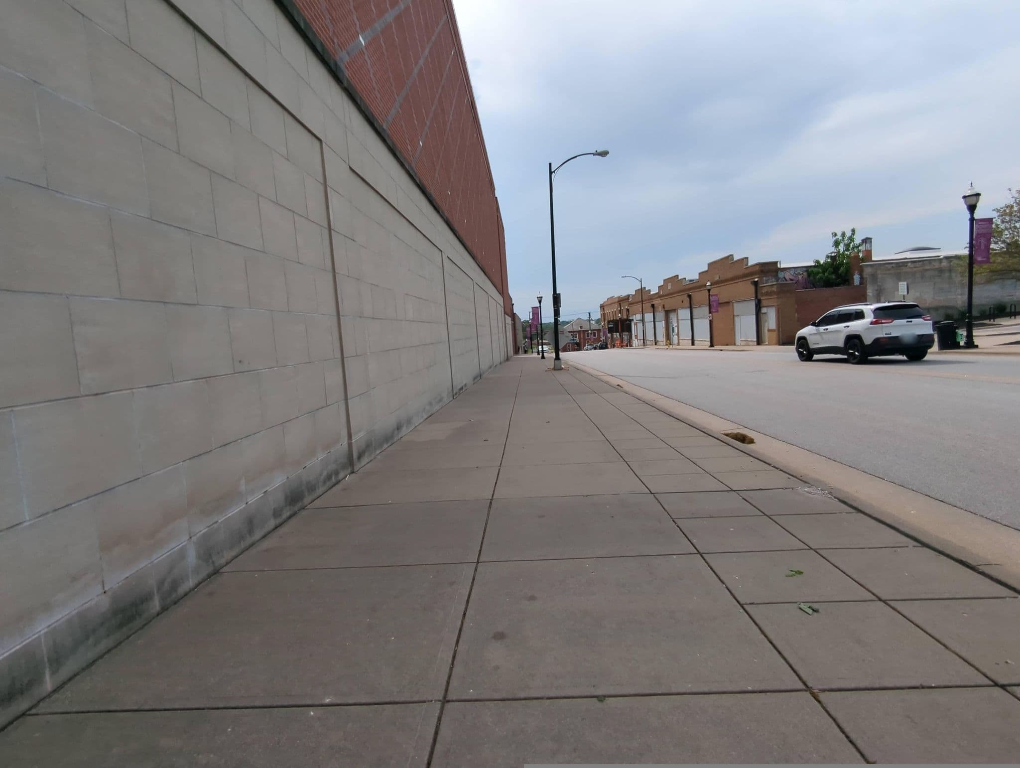 Street view near Awkward Town, Springfield — © kyletrent-png (CC BY-SA · Mapillary)