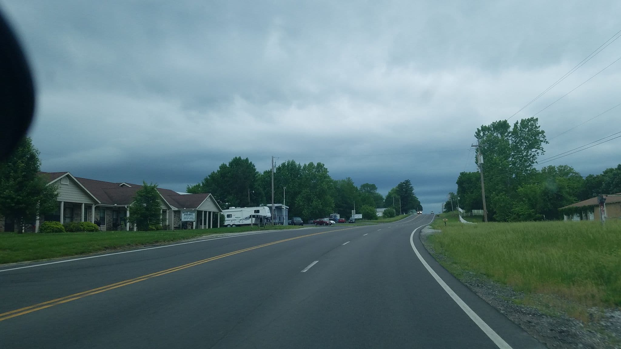 Street view near Dimple Inn, Boonville — © jbthemilker (CC BY-SA · Mapillary)