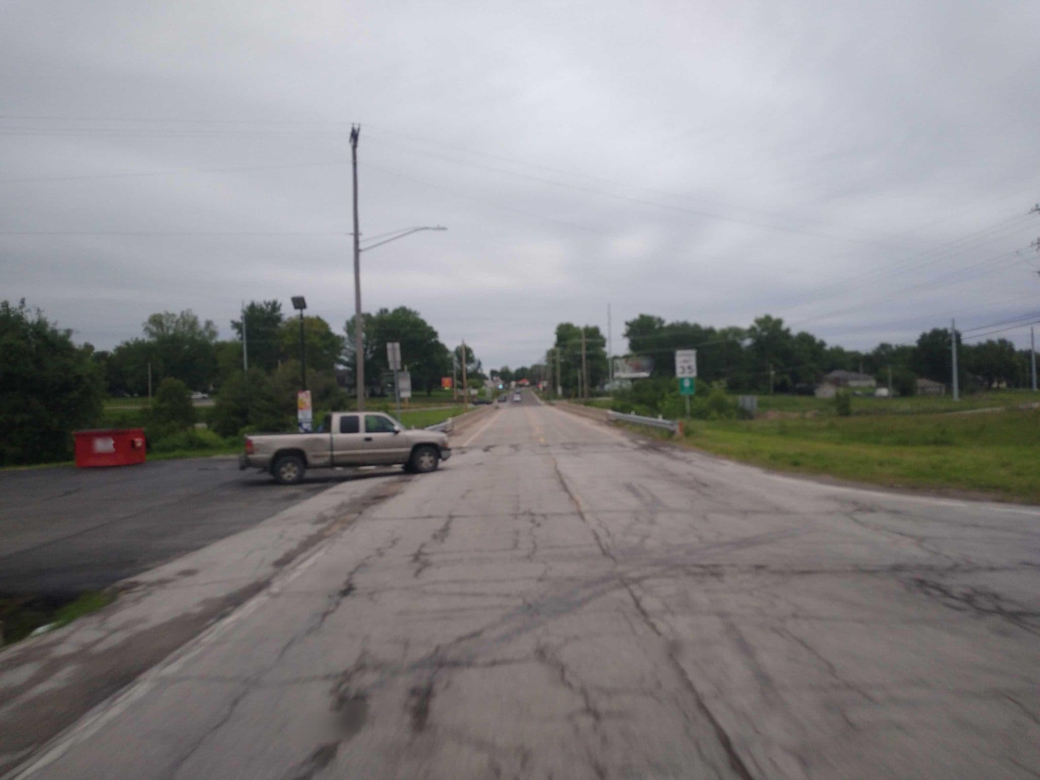 Street view near Midway Motel, Higginsville — © USBR_51-MO (CC BY-SA · Mapillary)