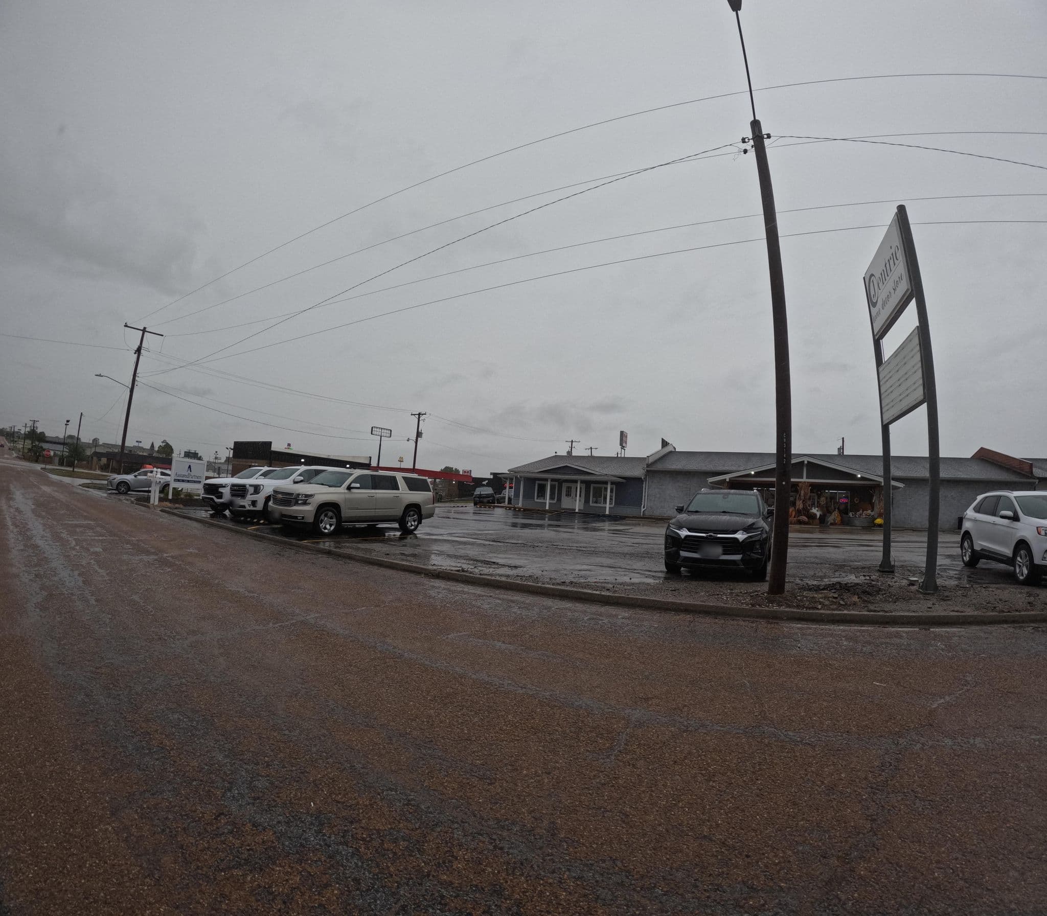 Street view near Patel Devan, Sweet Springs — © vorpalblade (CC BY-SA · Mapillary)