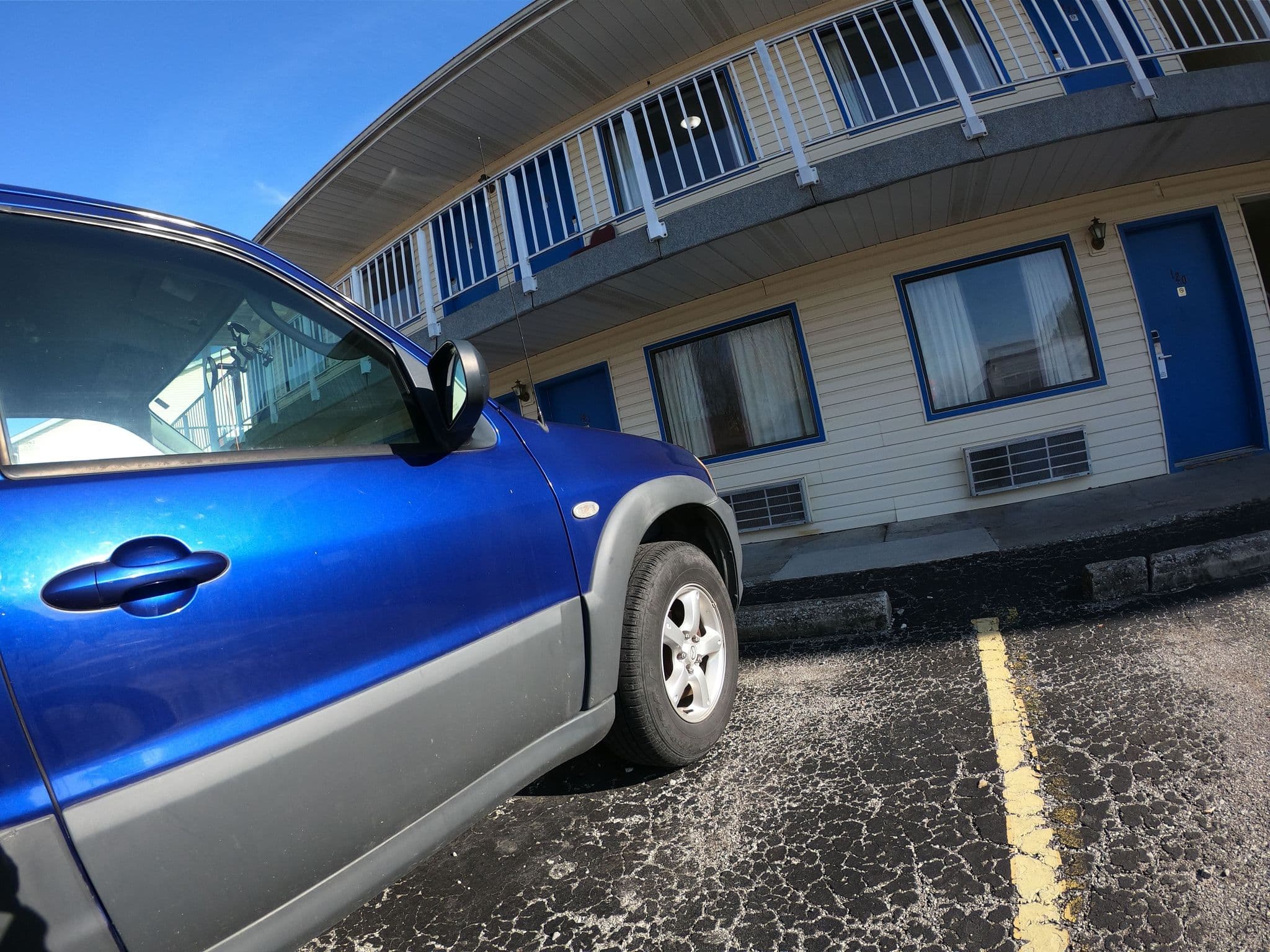 Street view near Econo Lodge, Knob Noster — © toebee (CC BY-SA · Mapillary)