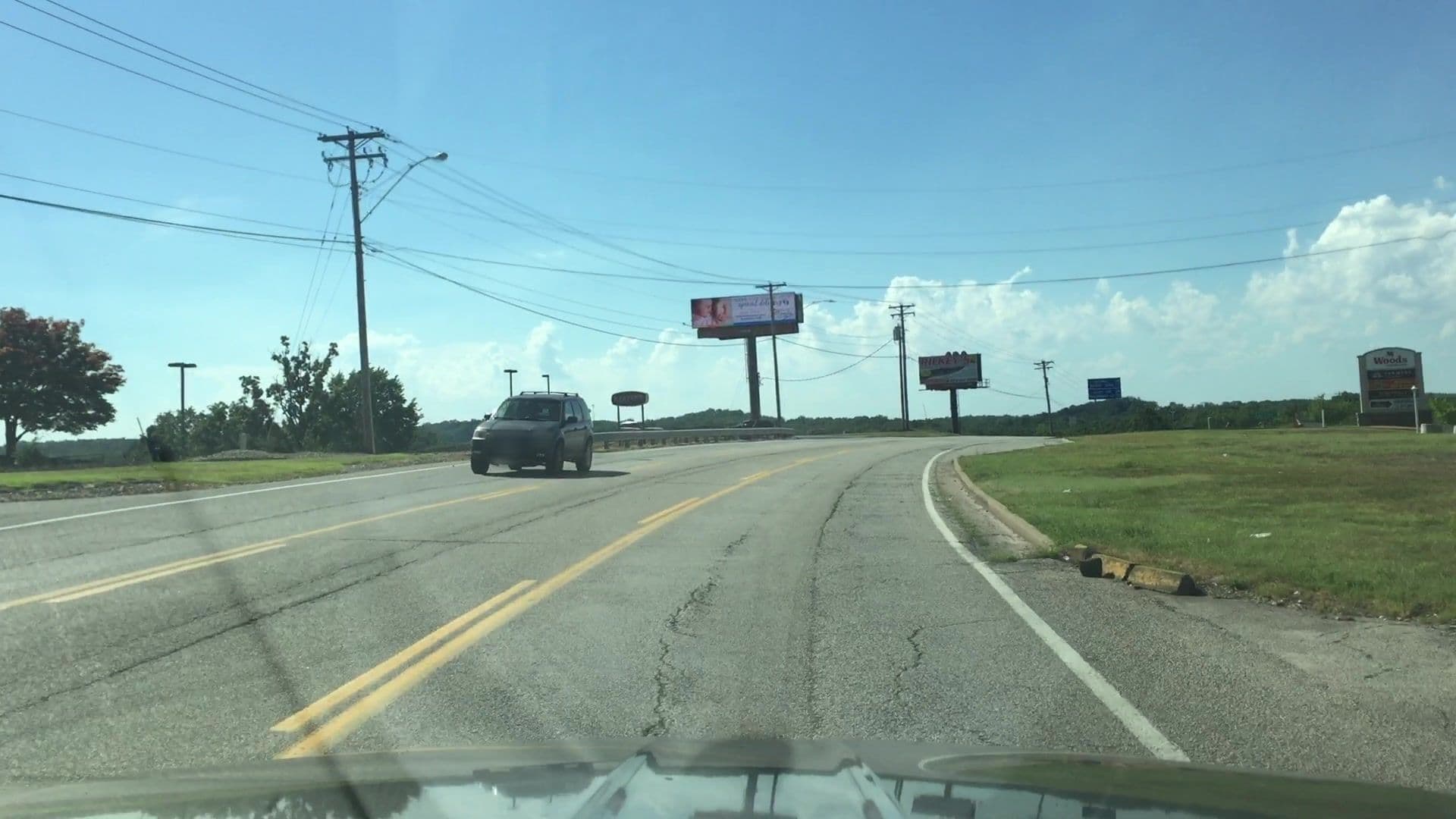 Street view near Four Seasons Lakesites, Lake Ozark — © lvl5 (CC BY-SA · Mapillary)