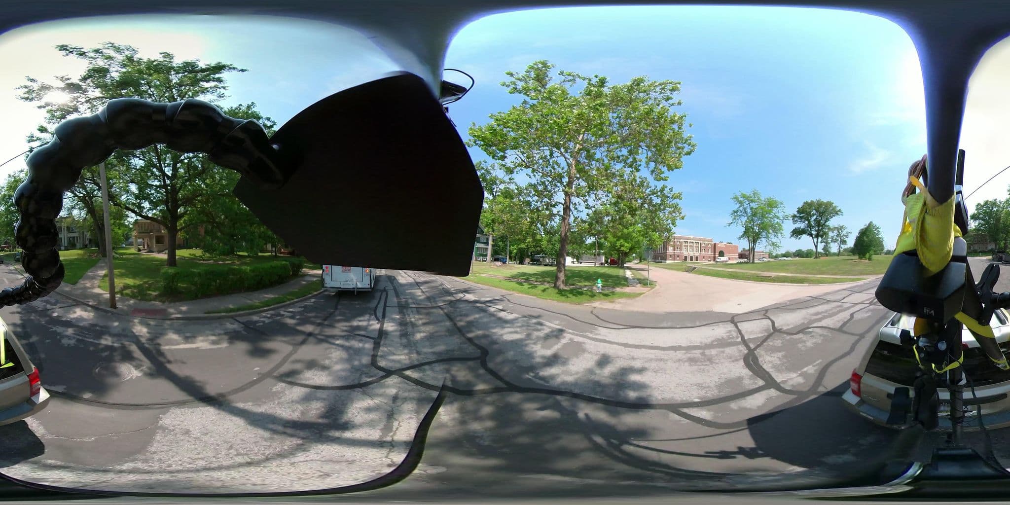 Street view near La Paz Inn, Mexico — © hmhtb (CC BY-SA · Mapillary)