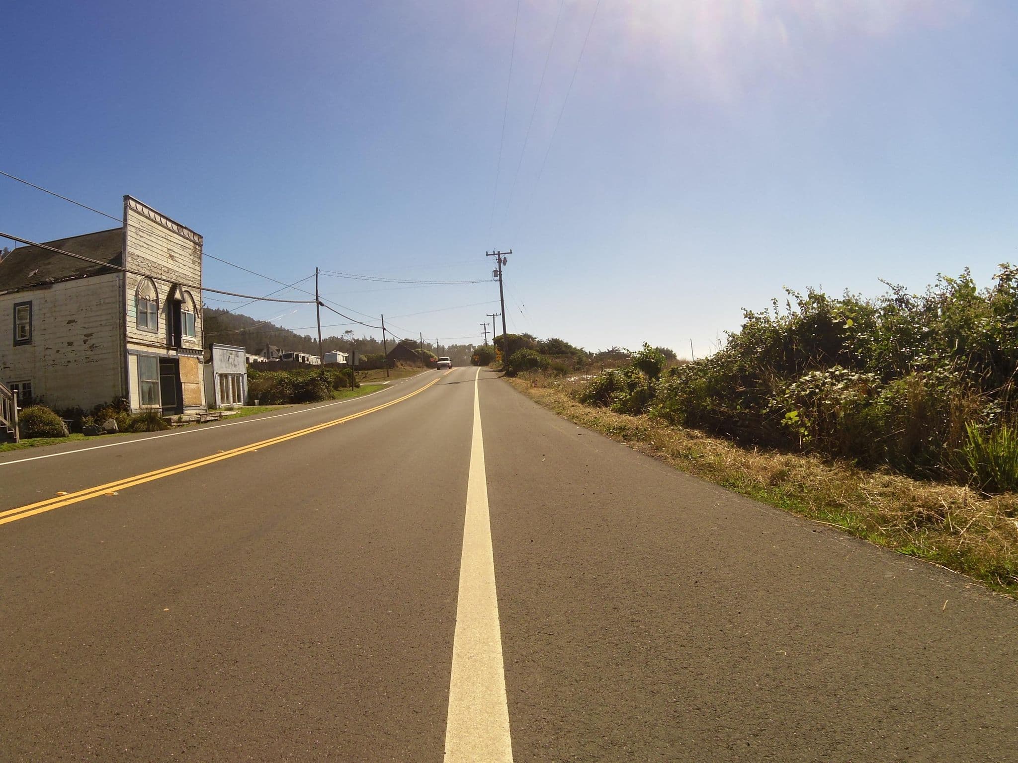 Street view near Westport Hotel Pub & Restaurant, Laytonville — © andrewsnow (CC BY-SA · Mapillary)