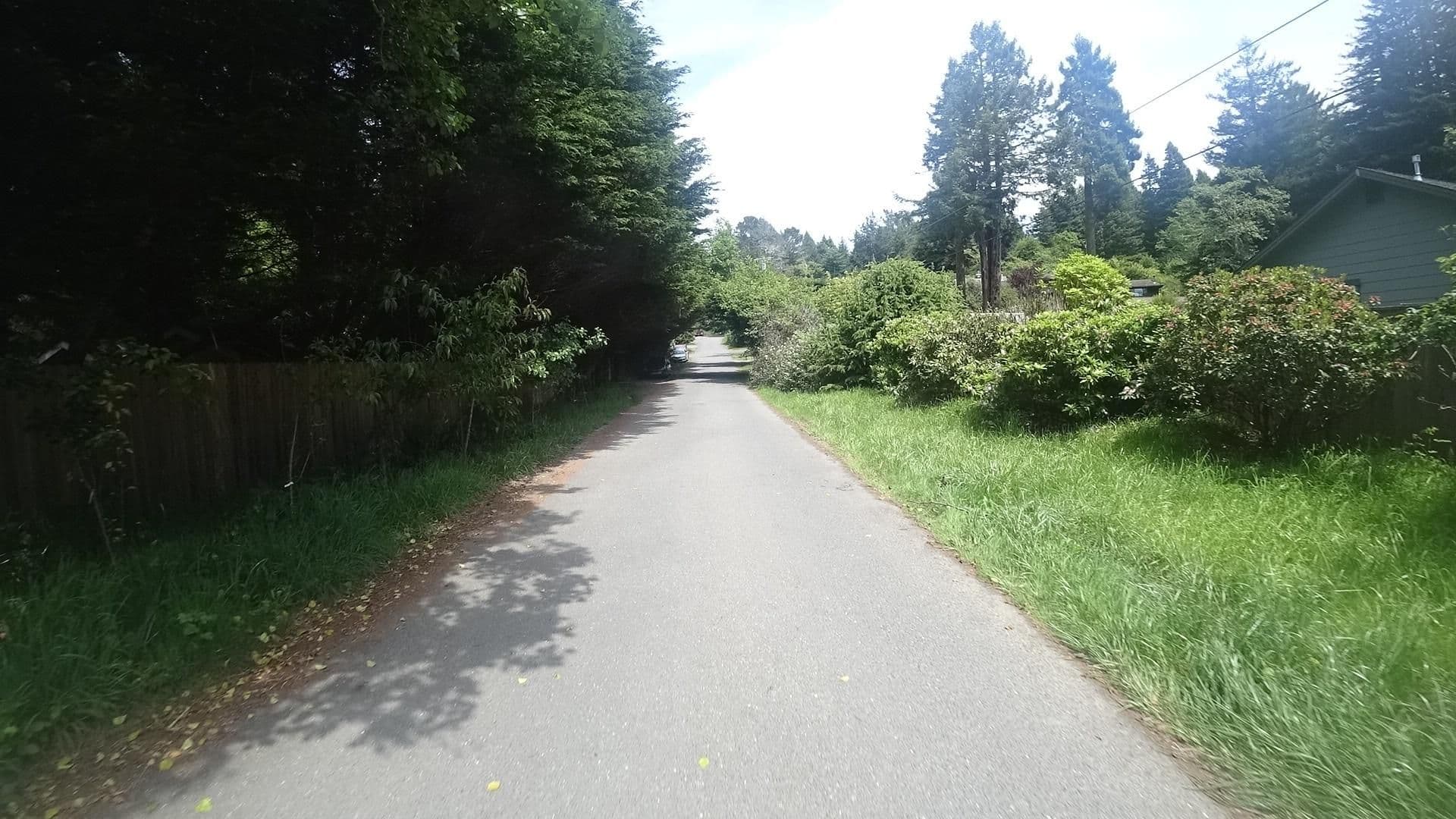 Street view near Trinidad Retreats, Westhaven-Moonstone — © marker_geo (CC BY-SA · Mapillary)