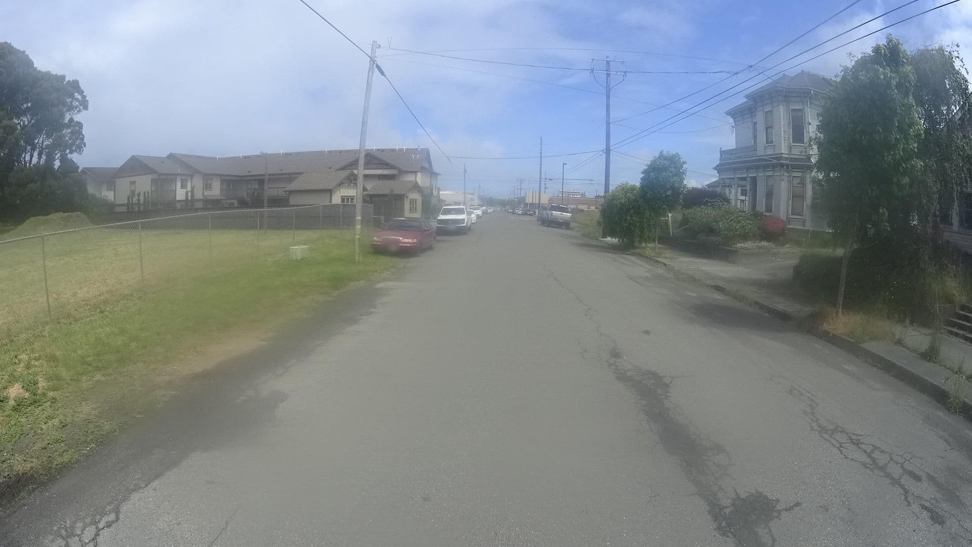 Street view near The Ship's Inn, Eureka — © marker_geo (CC BY-SA · Mapillary)