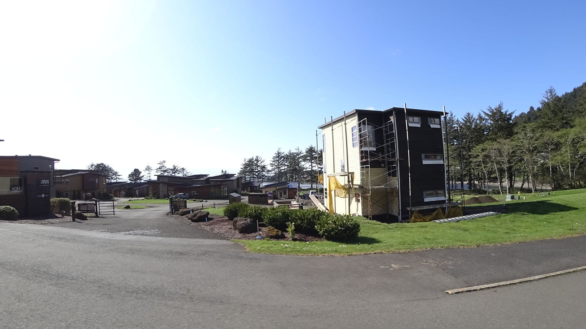 Street view near Shamrock Lodgettes, Waldport — © stilldavid (CC BY-SA · Mapillary)