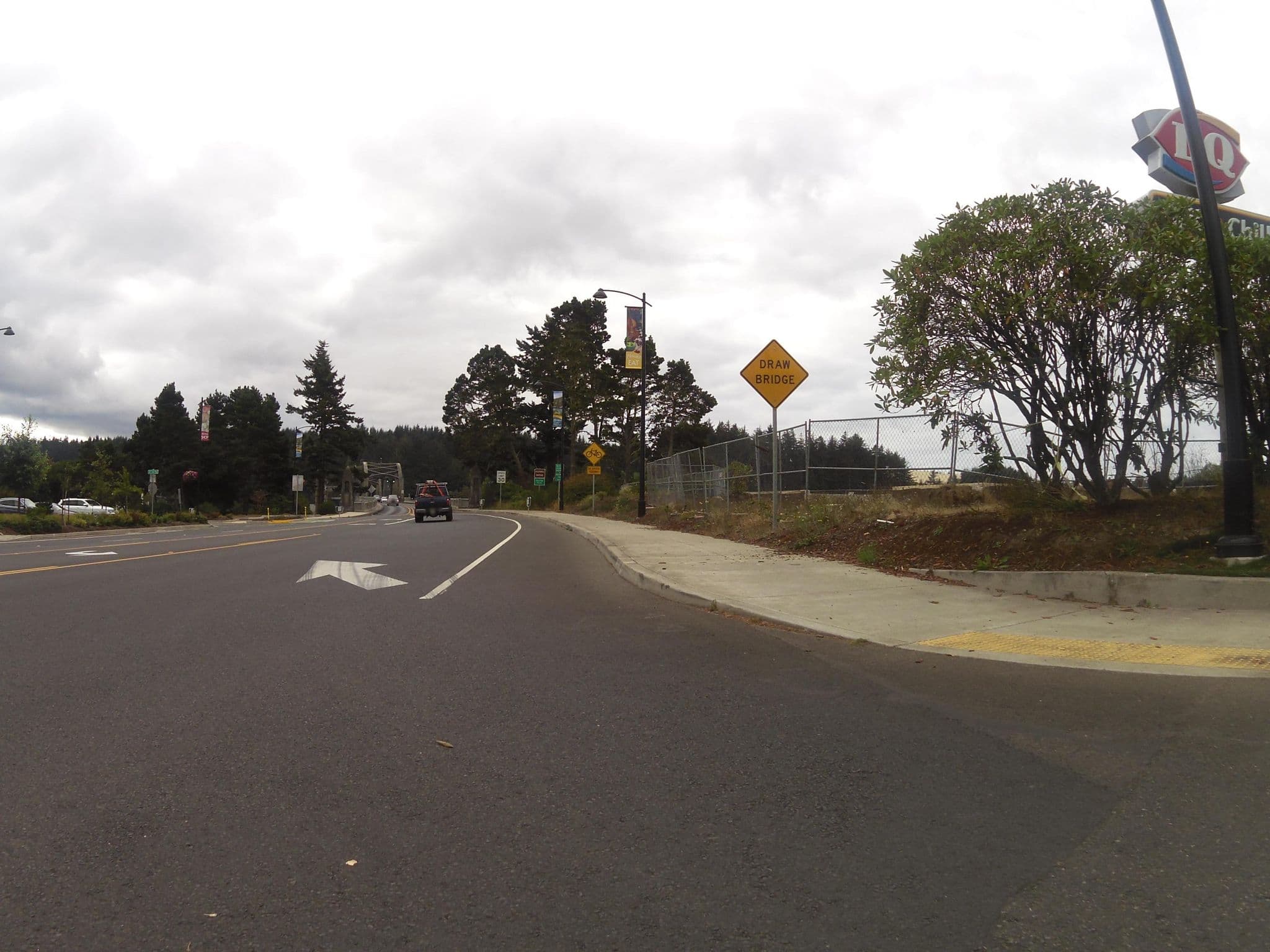 Street view near Florance, Or, Dunes City — © andrewsnow (CC BY-SA · Mapillary)