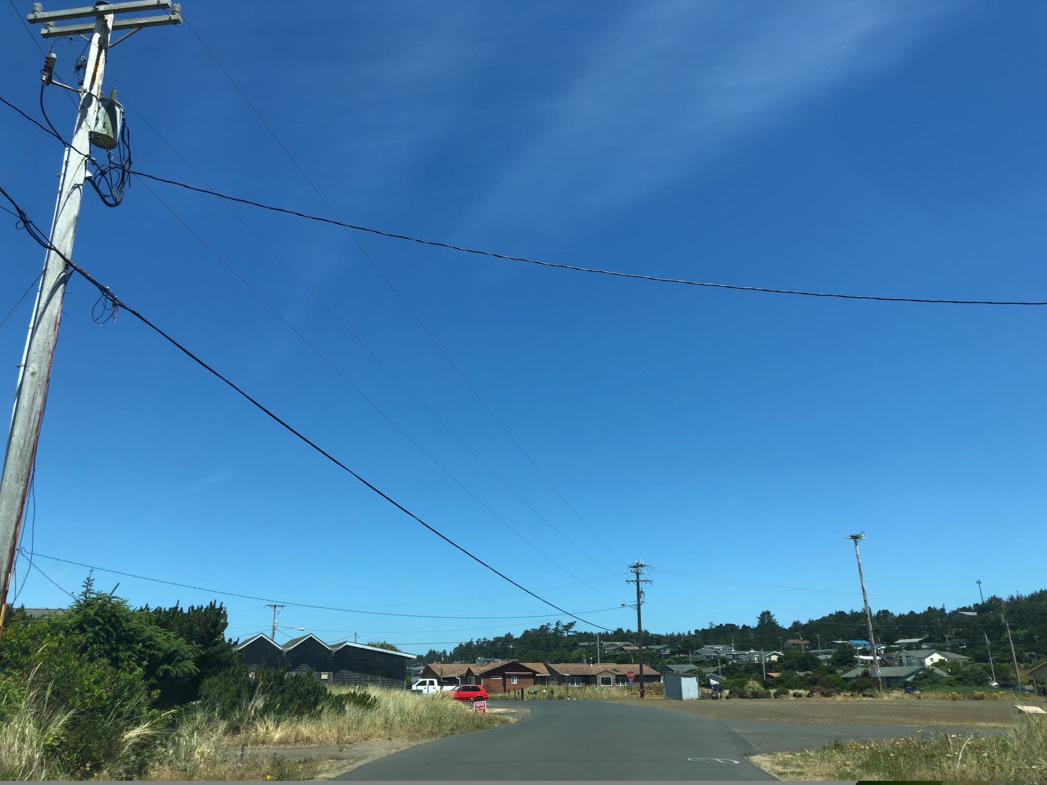 Street view near Castle in the Sand, Waldport — © bundlegut (CC BY-SA · Mapillary)