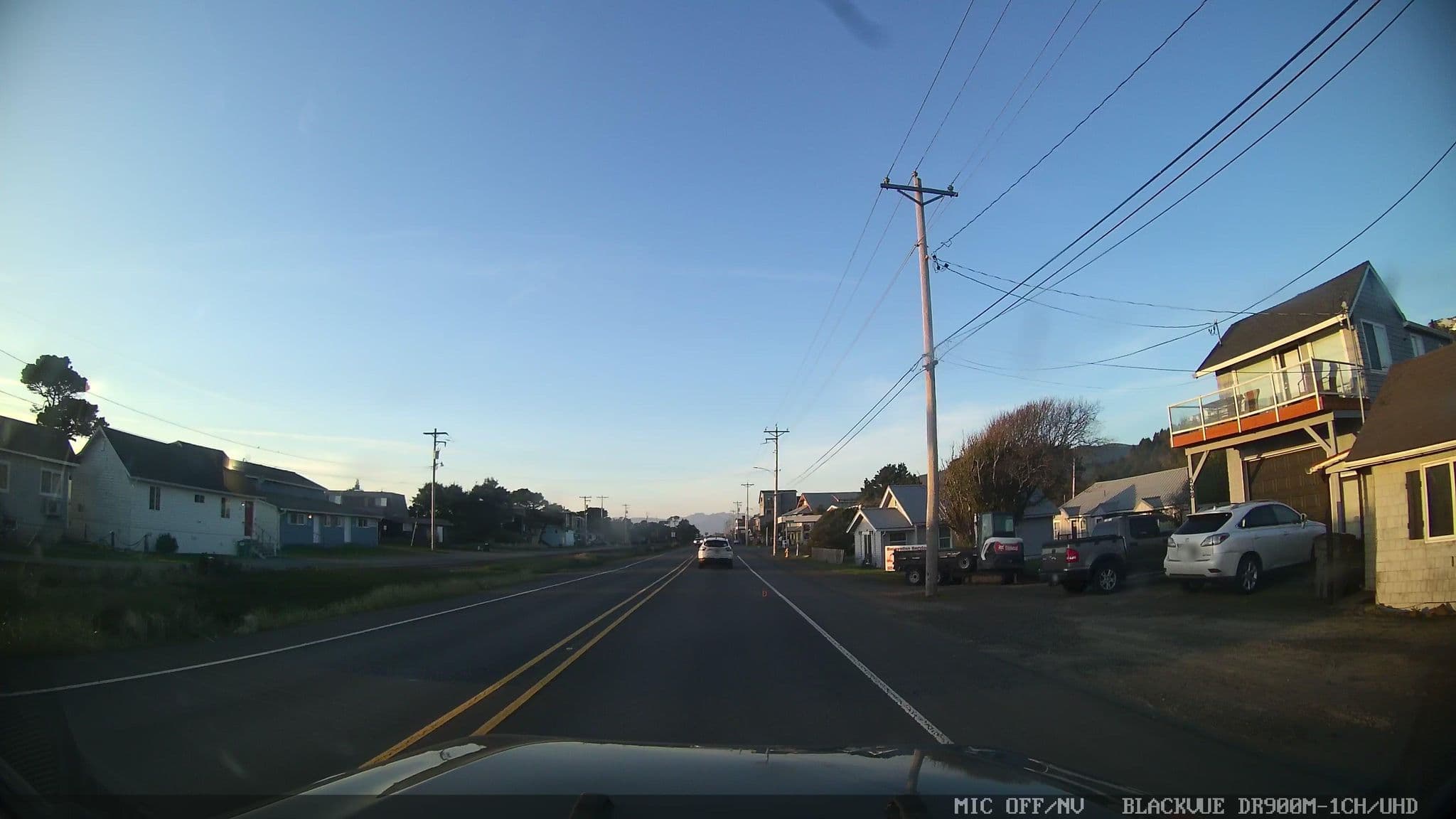 Street view near Oceanside Cottages, Rockaway Beach — © asturksever (CC BY-SA · Mapillary)