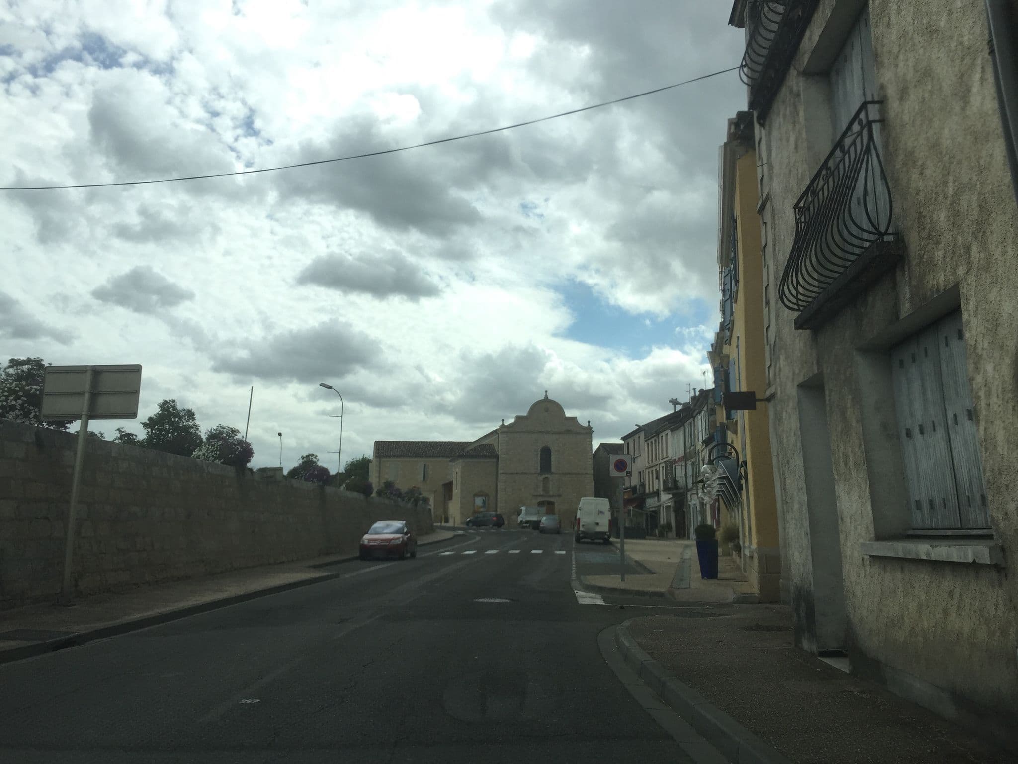 Street view near Le Continental, Condom — © pgiraud (CC BY-SA · Mapillary)