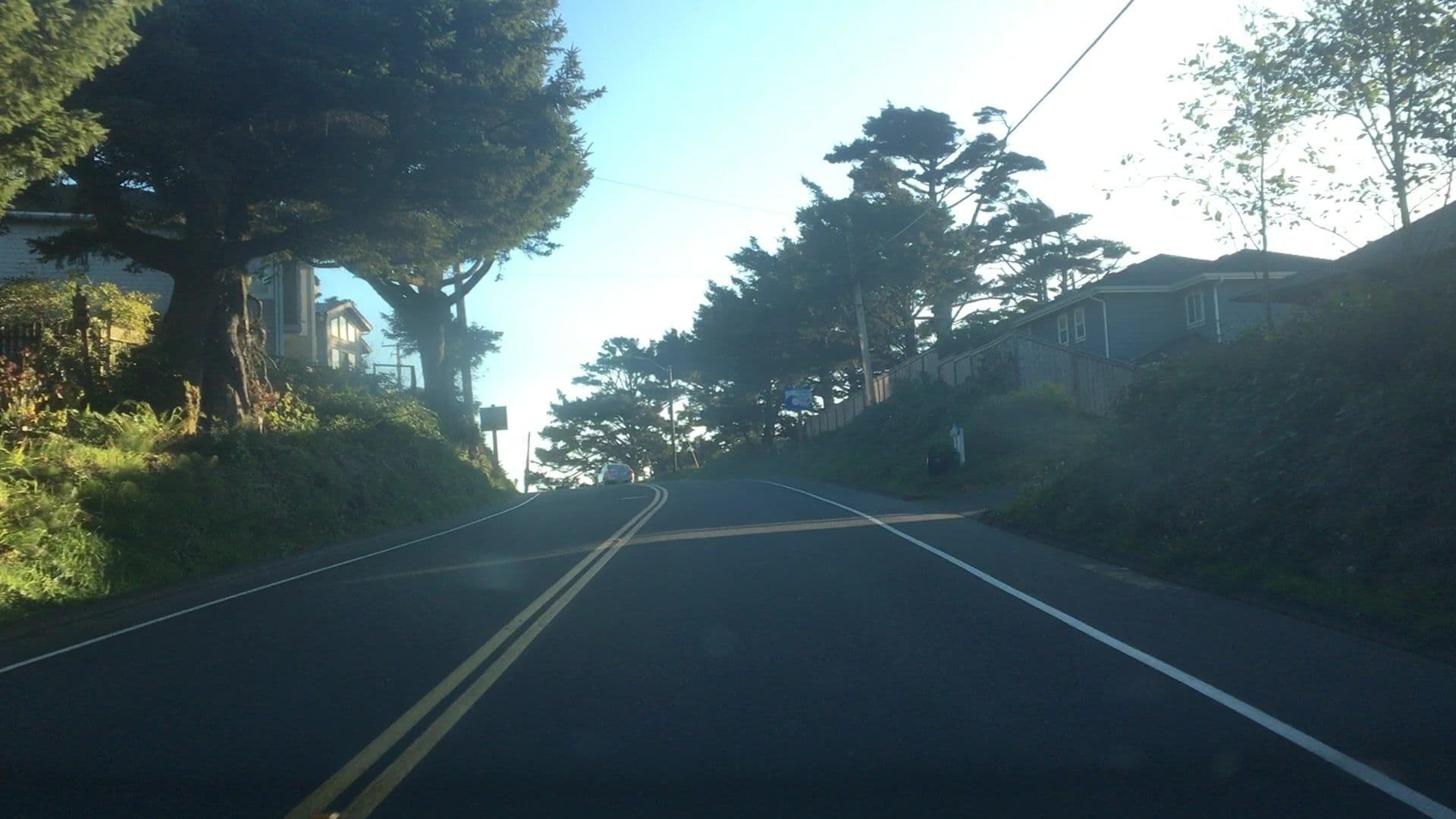 Street view near Puffins Perch, Cannon Beach — © lvl5 (CC BY-SA · Mapillary)