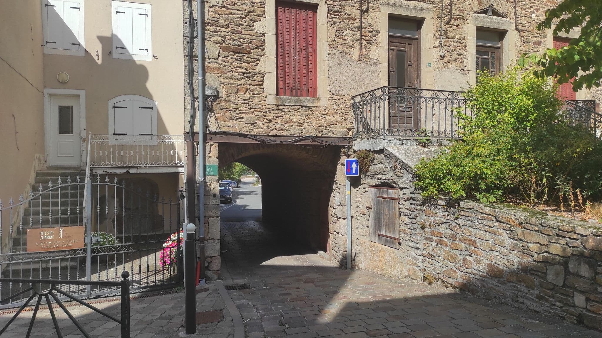 Street view near Les 3 Clés Occitanes, Luc-la-Primaube — © yod4z (CC BY-SA · Mapillary)