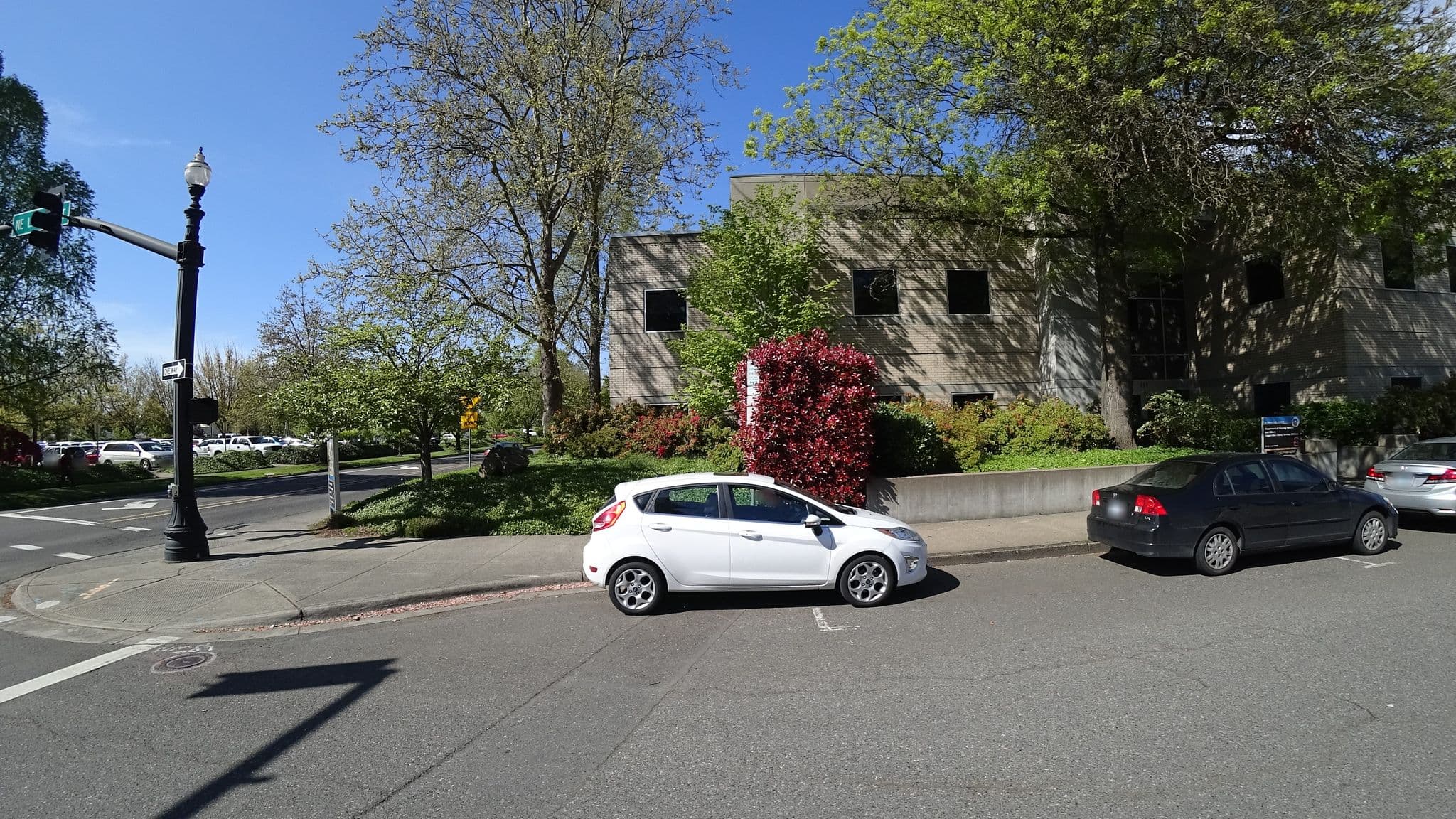 Street view near Housing Authority of Washington County, Hillsboro — © mly_pdx03 (CC BY-SA · Mapillary)