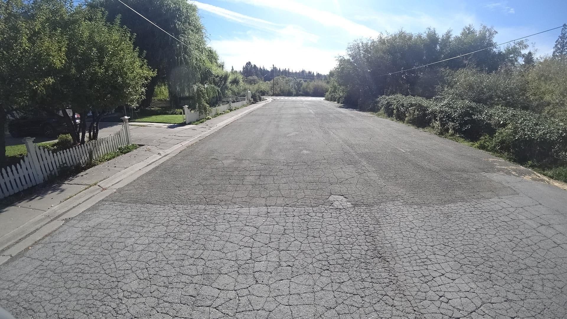 Street view near Magical Angel House Vacation Rental in Mt. Shasta, Mount Shasta — © marker_geo (CC BY-SA · Mapillary)
