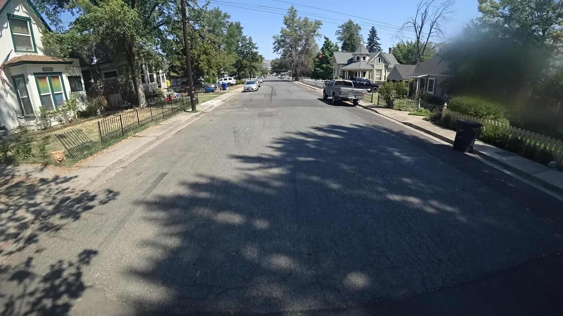 Street view near Yreka Third Street Inn, Yreka — © marker_geo (CC BY-SA · Mapillary)