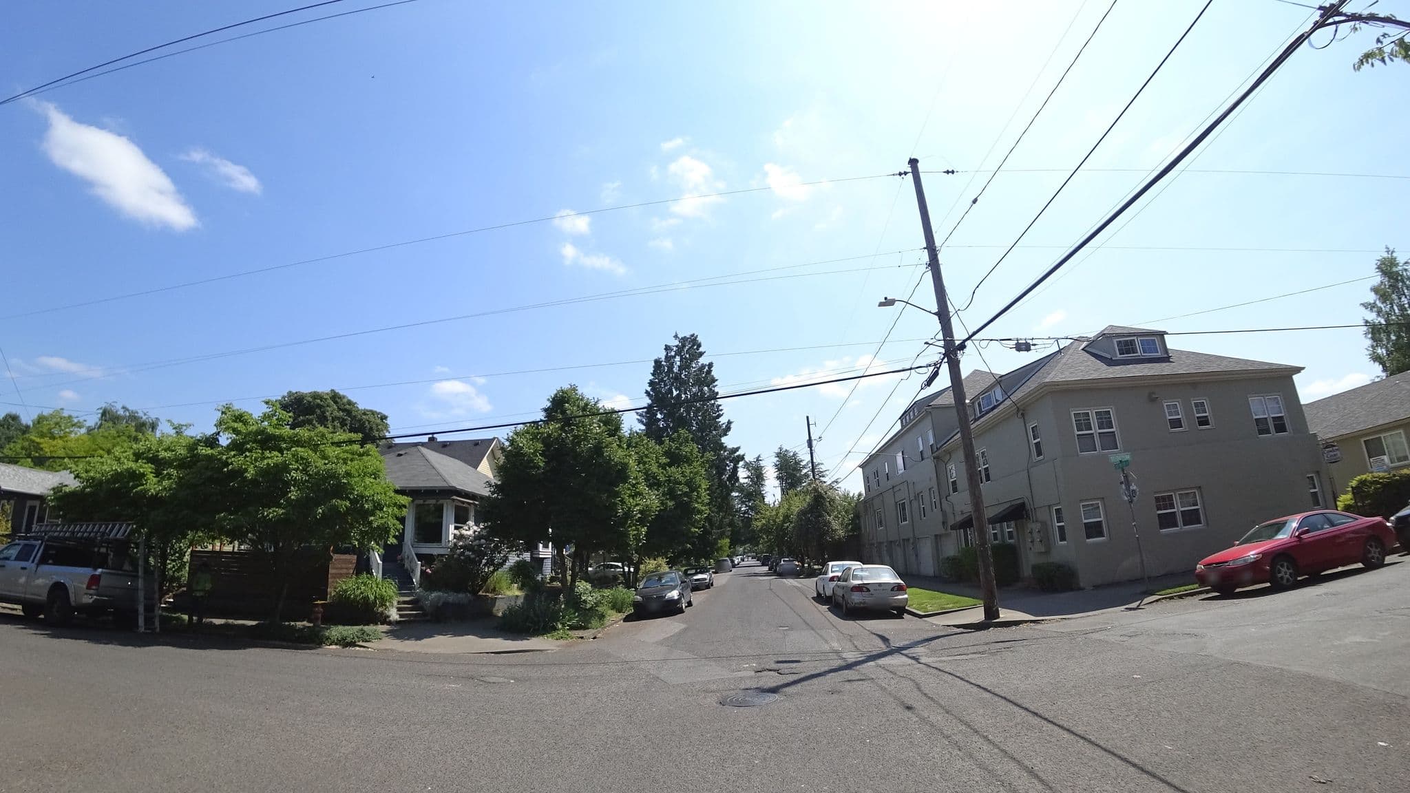 Street view near Hideaway, Portland — © mly_pdx06 (CC BY-SA · Mapillary)