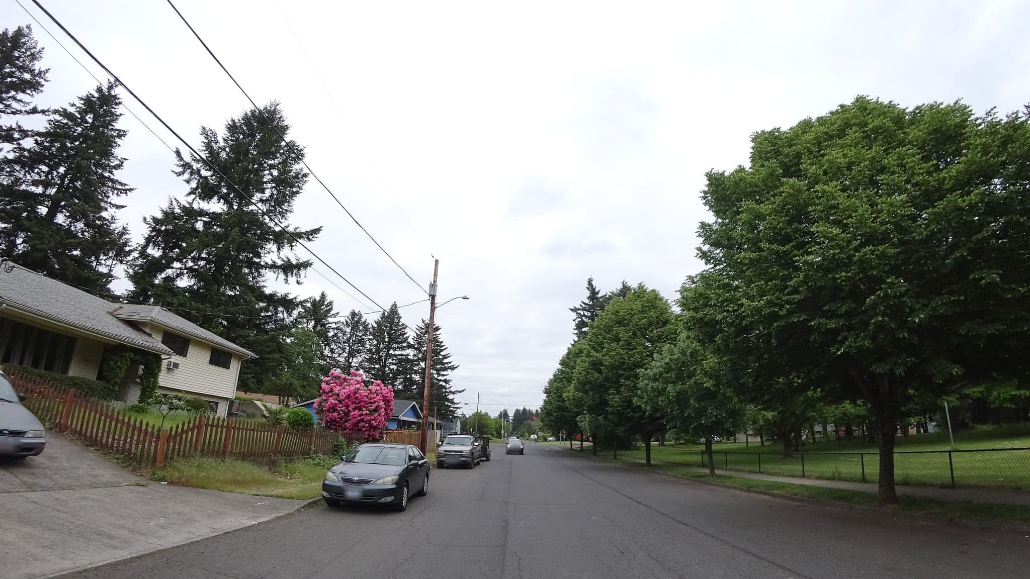 Street view near Angel's Nest Bed & Breakfast, Lents — © mly_pdx06 (CC BY-SA · Mapillary)