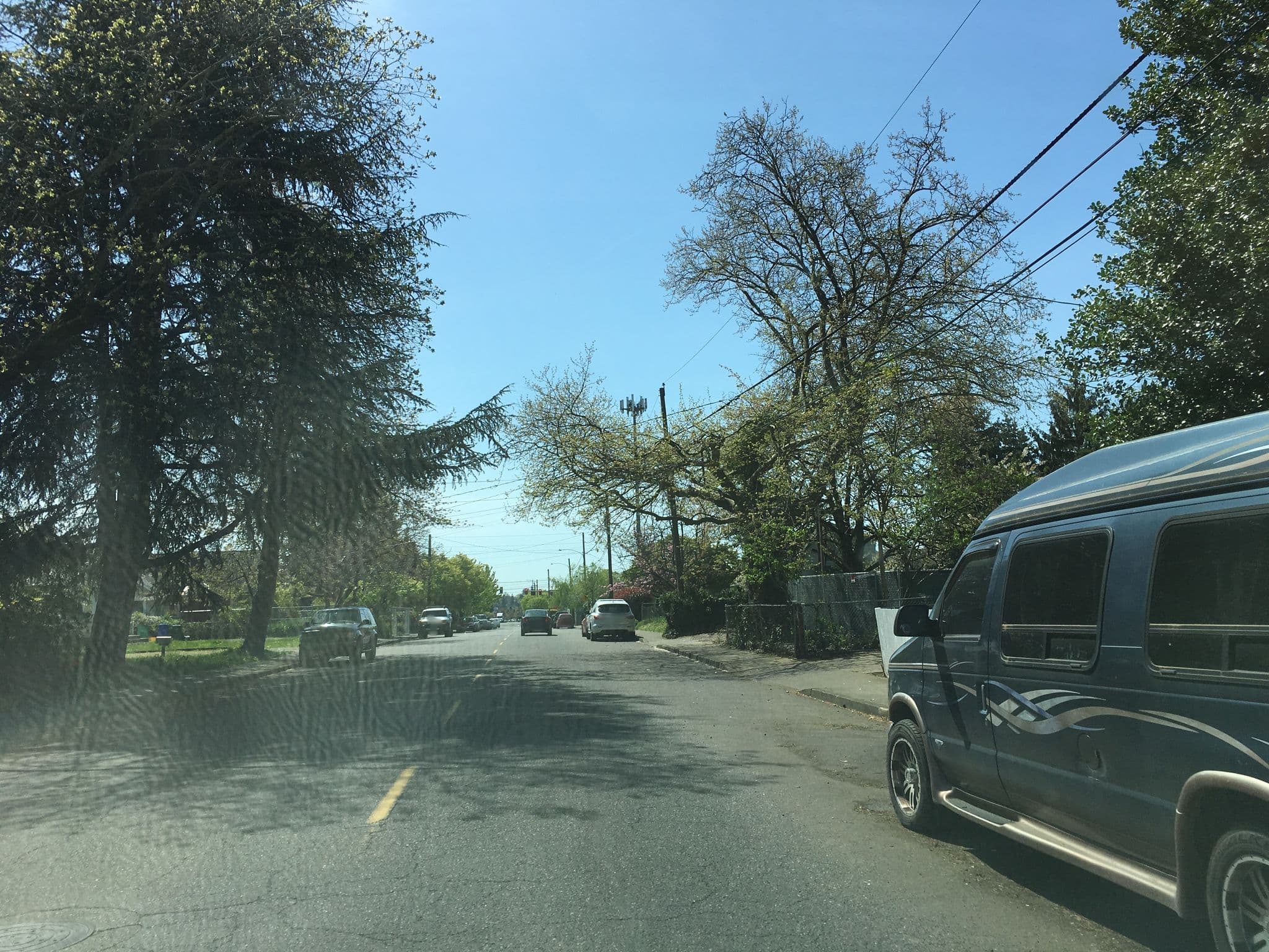 Street view near Dante's Inferno, Lents — © mly_pdx01 (CC BY-SA · Mapillary)