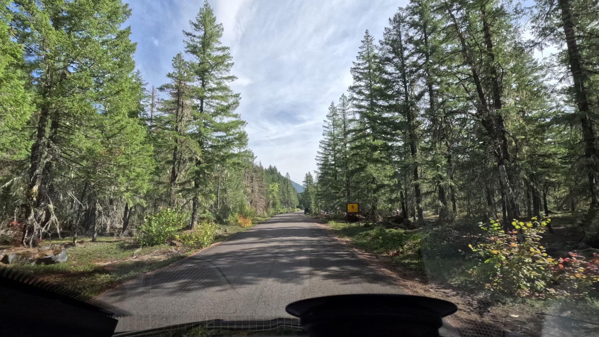 Street view near Vacasa Rentals: Collins Lake #95, Mount Hood Village — © bct (CC BY-SA · Mapillary)