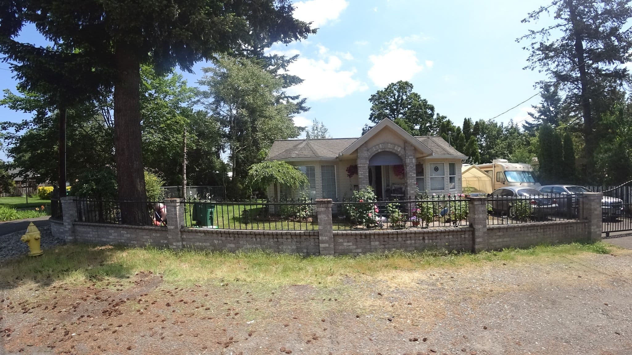Street view near Harmony House, Gresham — © mly_pdx06 (CC BY-SA · Mapillary)