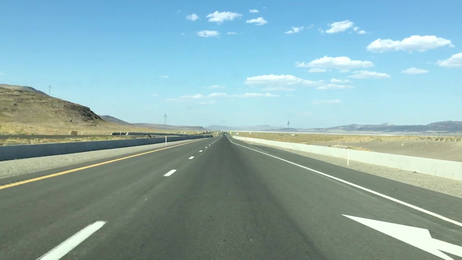 Street view near The Royal Inn Motel, Fernley — © lvl5 (CC BY-SA · Mapillary)