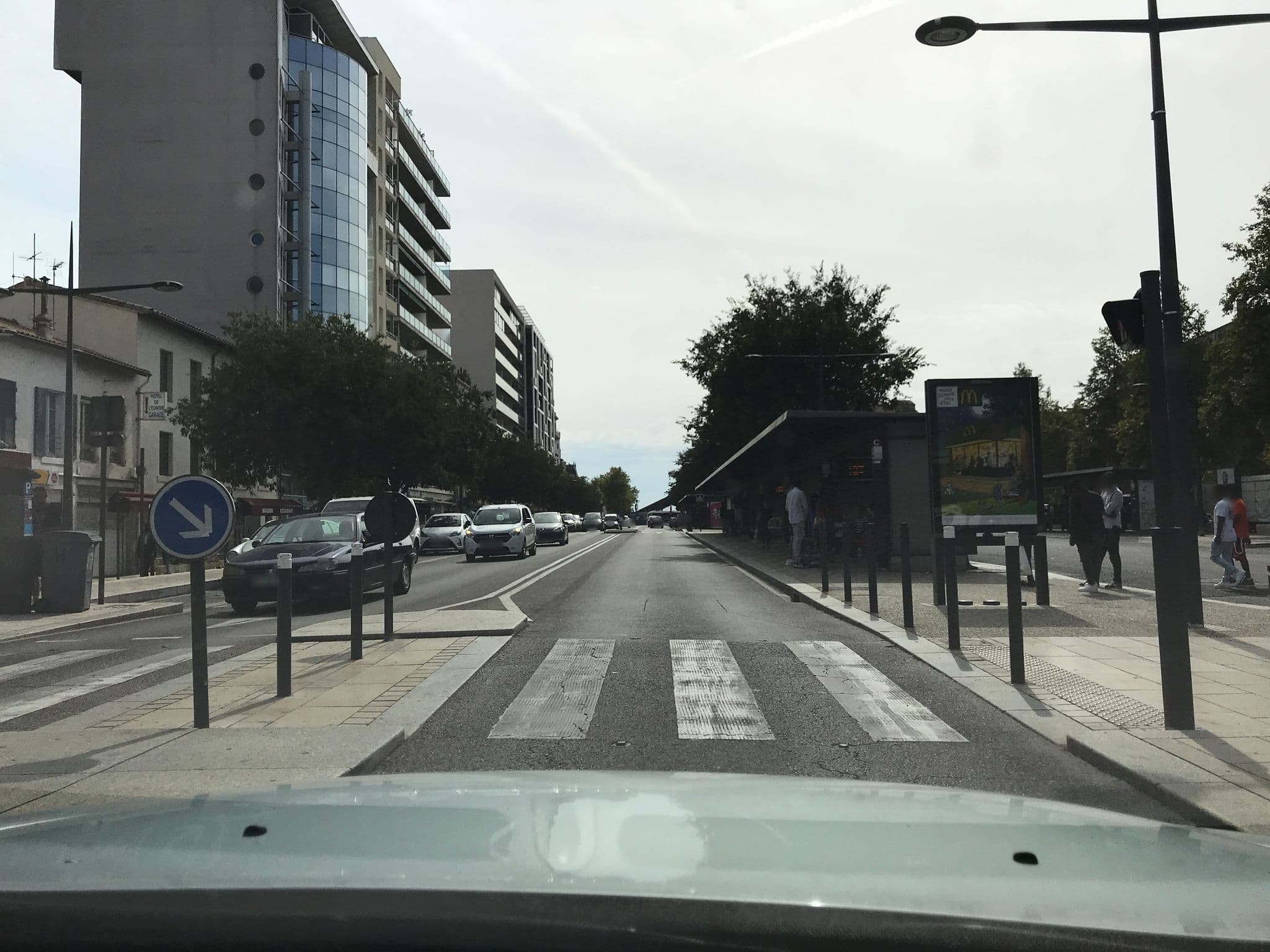 Street view near Hôtel de l'Europe, Valence — © thierryajeaniphone (CC BY-SA · Mapillary)