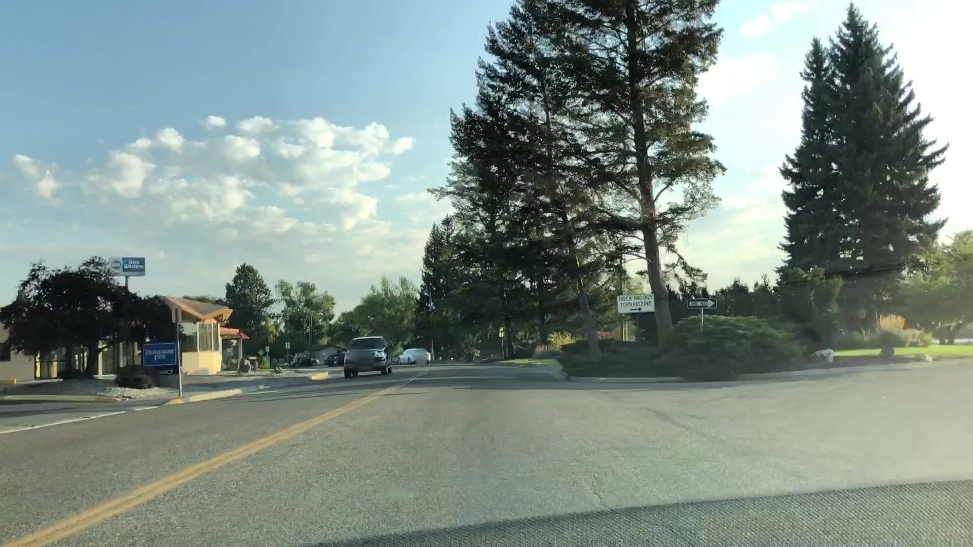 Street view near Choice Hotels, Idaho Falls — © lvl5 (CC BY-SA · Mapillary)
