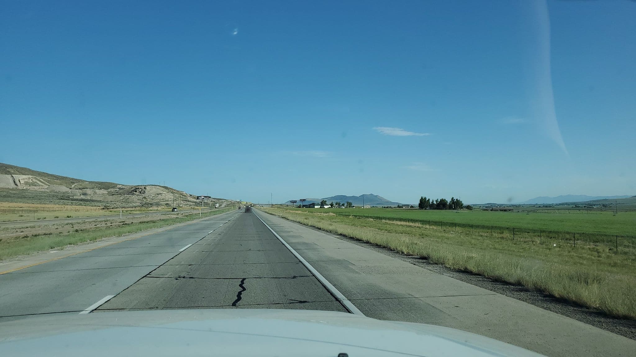 Street view near Sleep Inn, Tremonton — © aidenrohde (CC BY-SA · Mapillary)