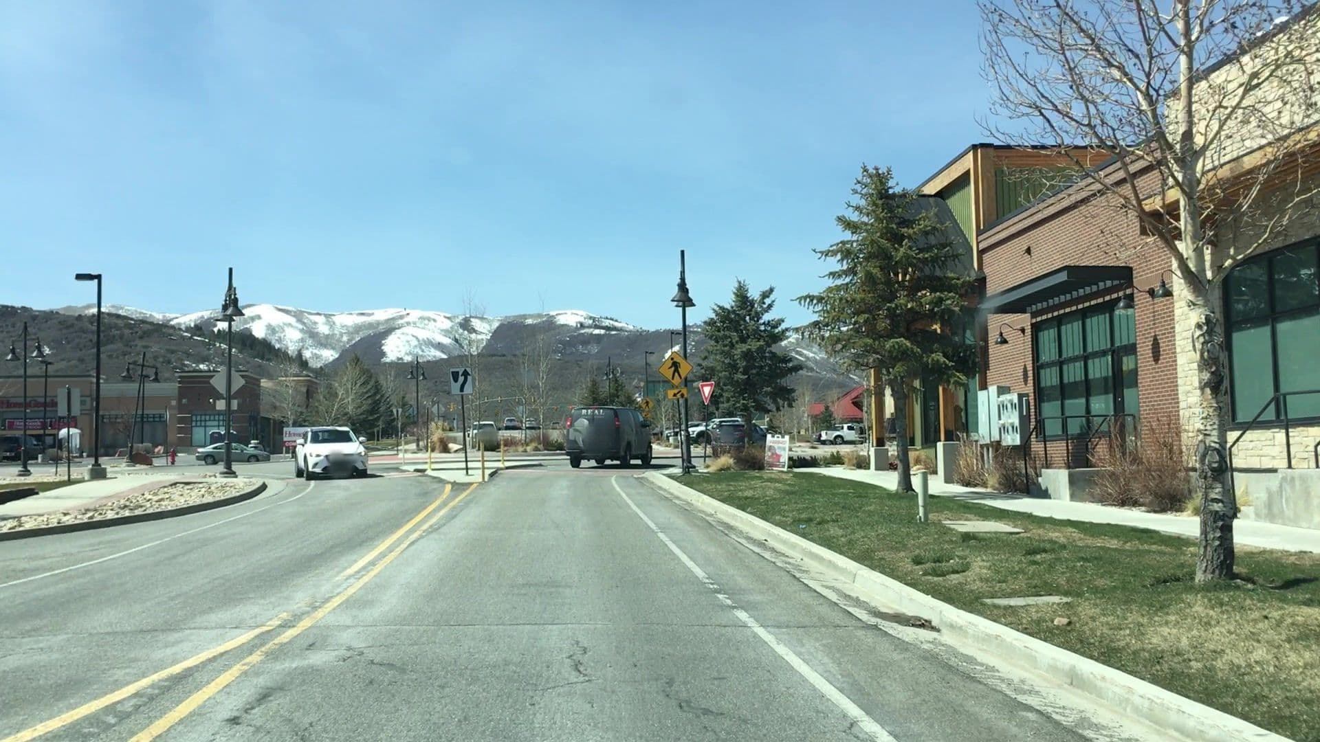 Street view near Best Western Landmark pool, Snyderville — © lvl5 (CC BY-SA · Mapillary)