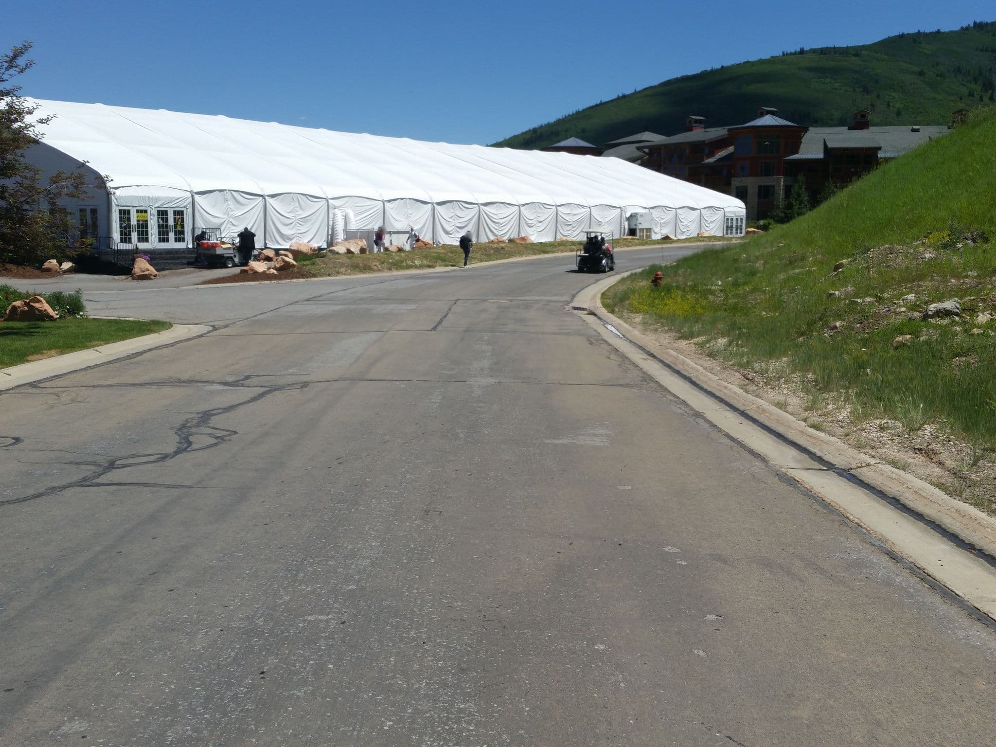 Street view near Lift, Snyderville — © toebee (CC BY-SA · Mapillary)