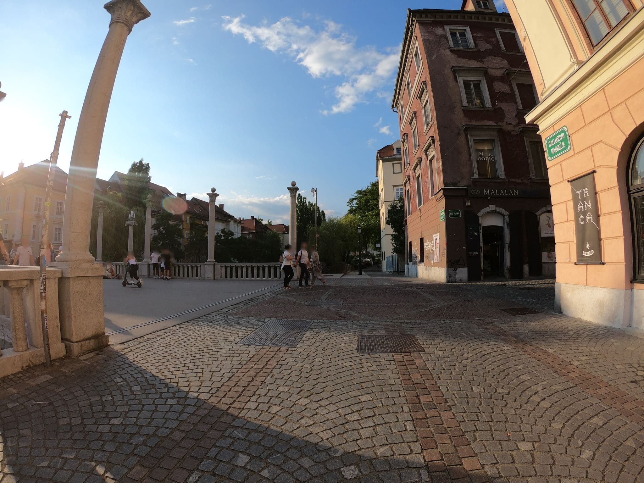 Street view near Kollmann, Ljubljana — © richlv (CC BY-SA · Mapillary)