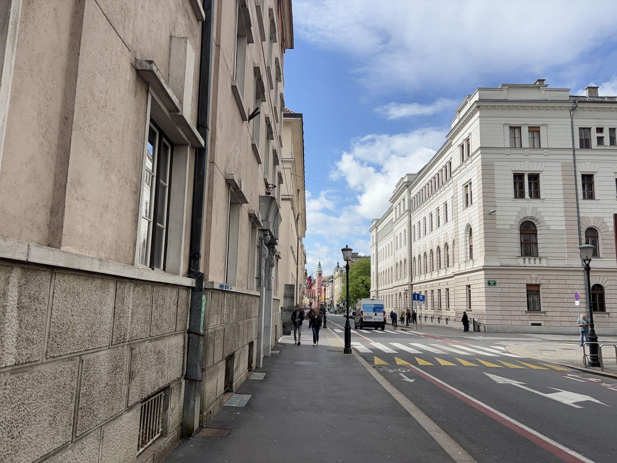 Street view near The Fuzzy Log, Ljubljana — © robot8a (CC BY-SA · Mapillary)
