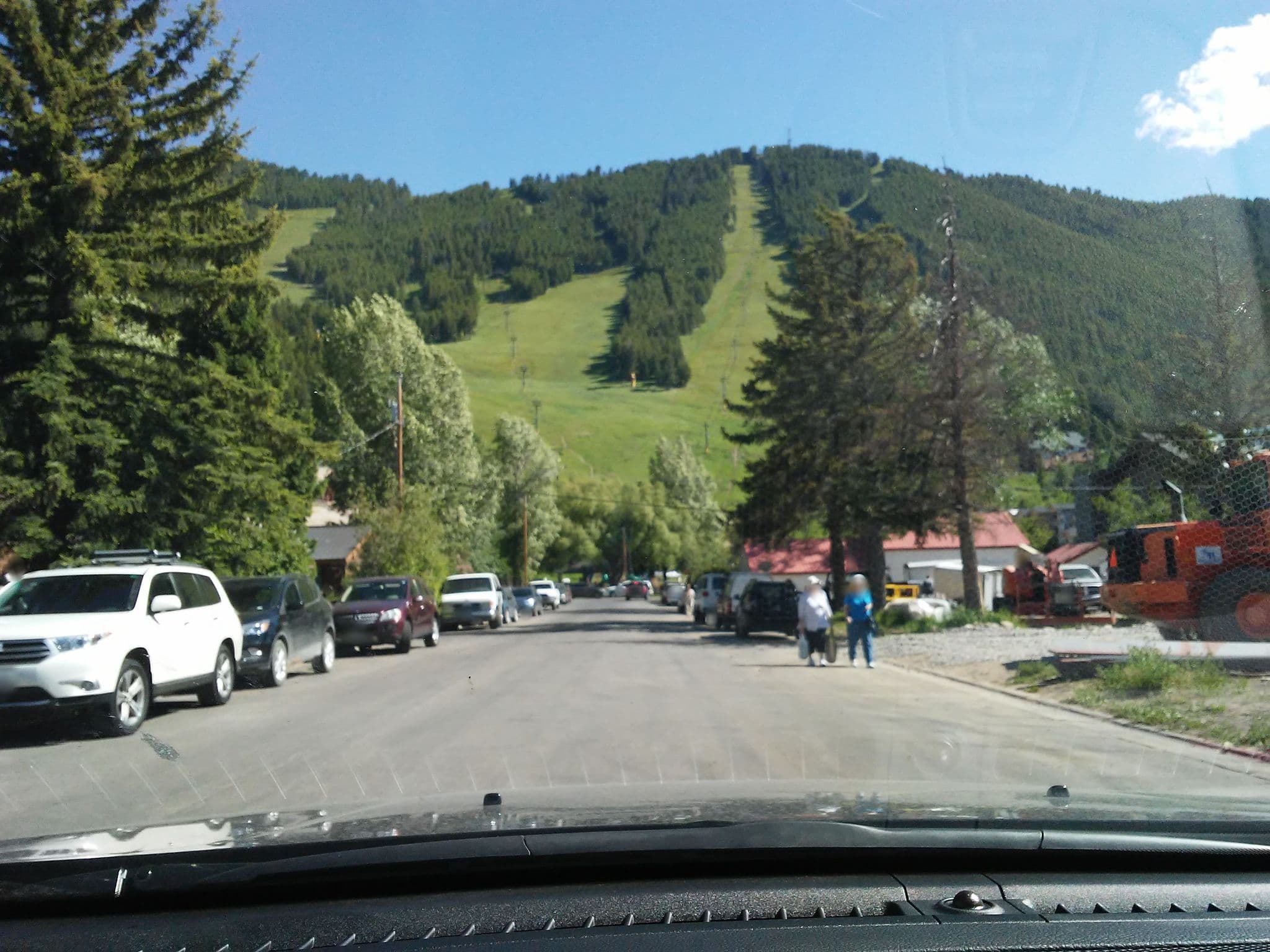 Street view near Buckrail Lodge, Rafter J Ranch — © aqua02 (CC BY-SA · Mapillary)