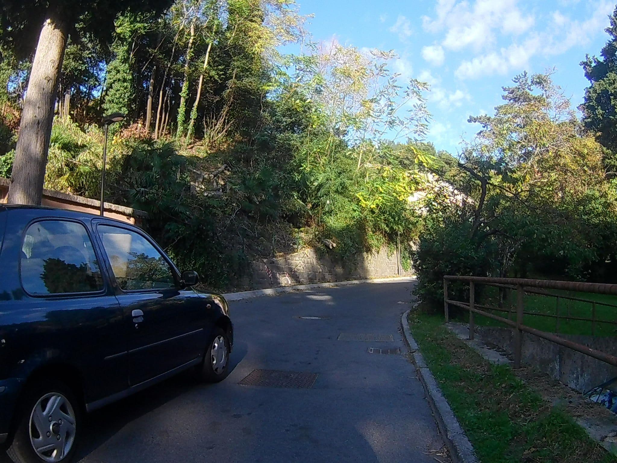 Street view near Katabuki apartments, Portorož — © buma (CC BY-SA · Mapillary)