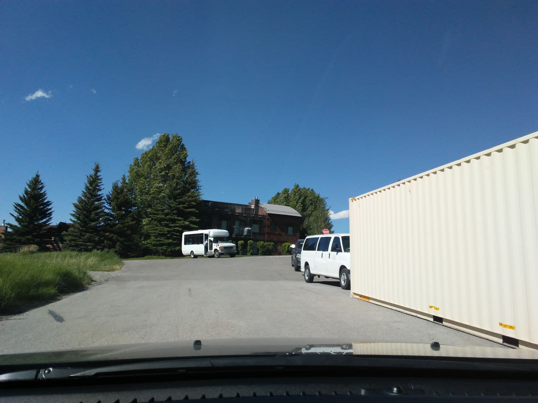 Street view near Outpost, Rafter J Ranch — © aqua02 (CC BY-SA · Mapillary)