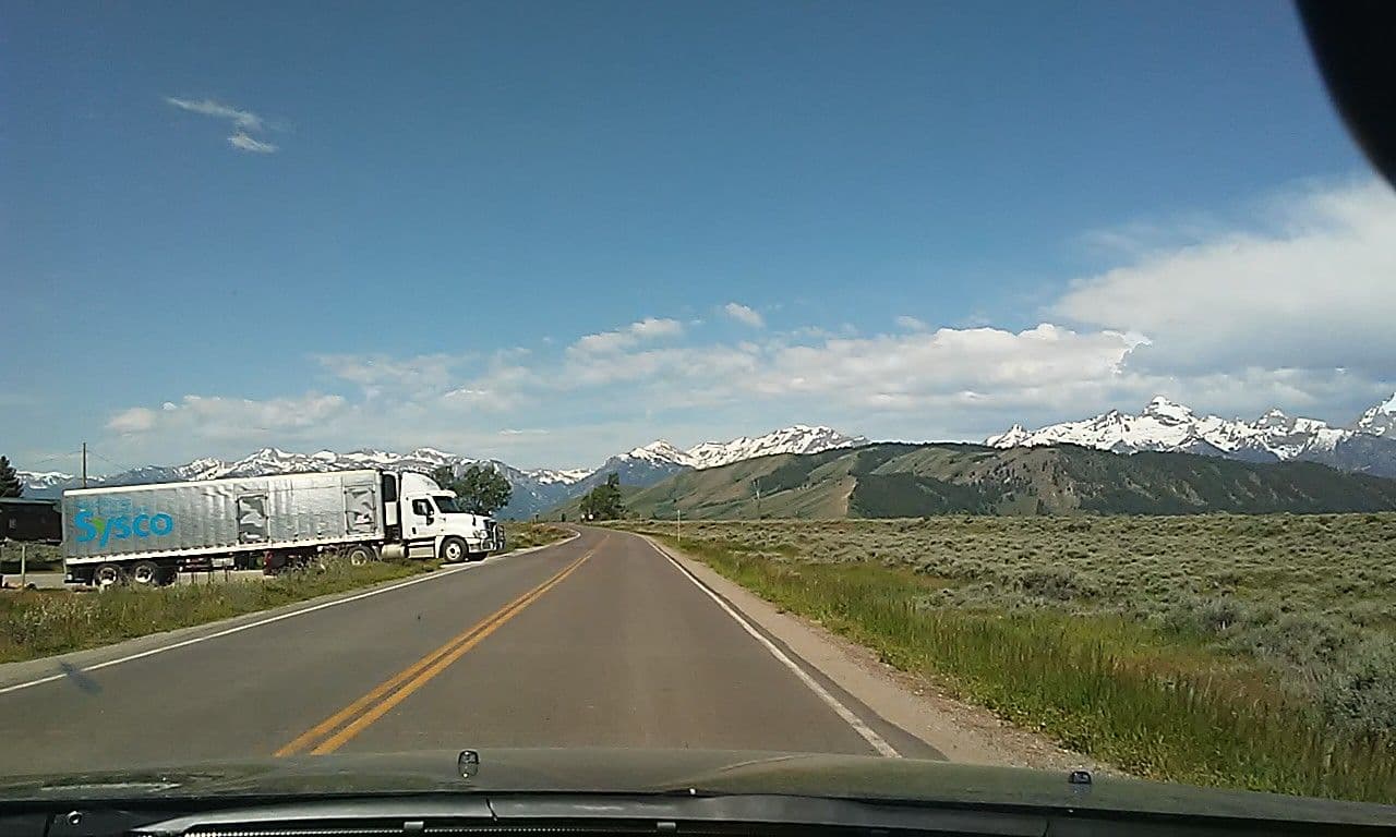 Street view near Anne Kent Cabins, Moose Wilson Road — © aqua01 (CC BY-SA · Mapillary)