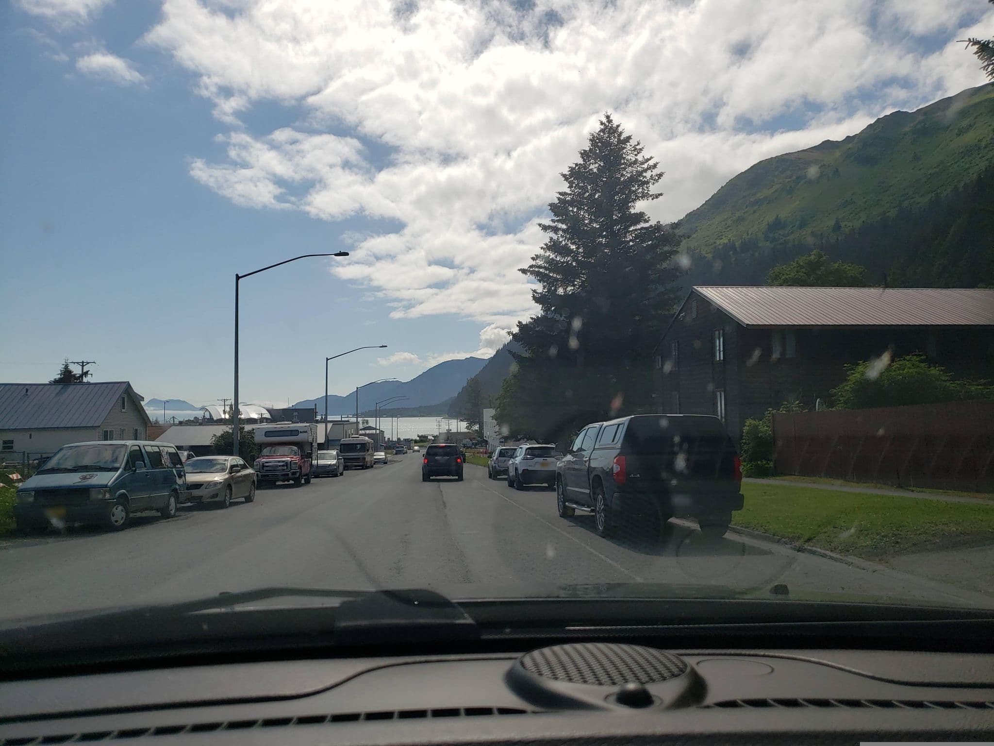 Street view near Taroka Inn, Bear Creek — © guyutetube (CC BY-SA · Mapillary)