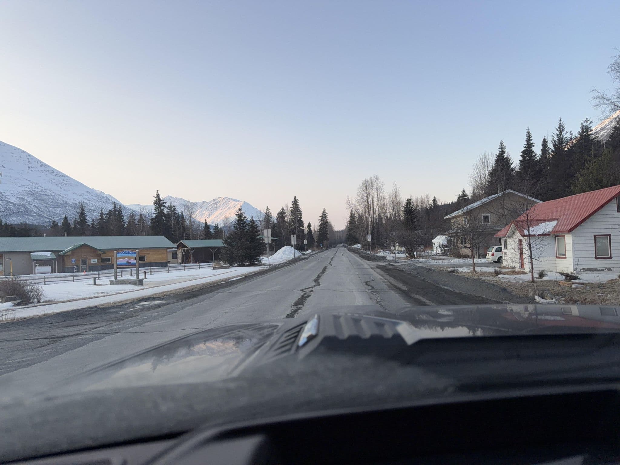 Street view near Moose Head Lodge, Bear Creek — © thompsonjeremy (CC BY-SA · Mapillary)