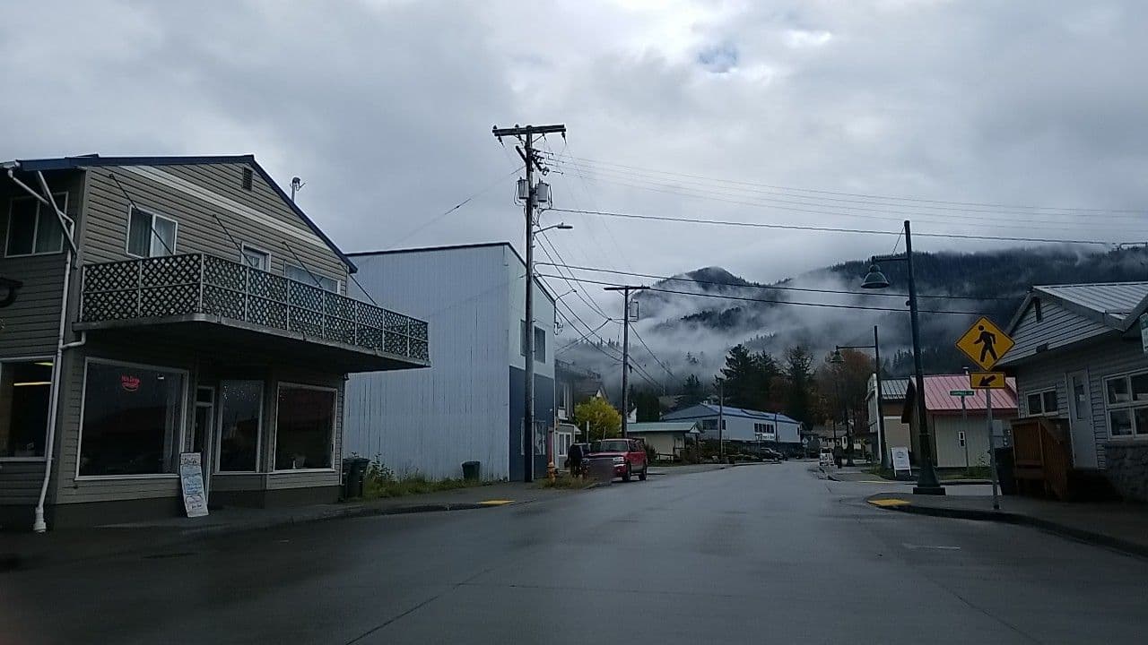 Street view near Thunderbird Motel, Wrangell — © damnitgetmybeer (CC BY-SA · Mapillary)
