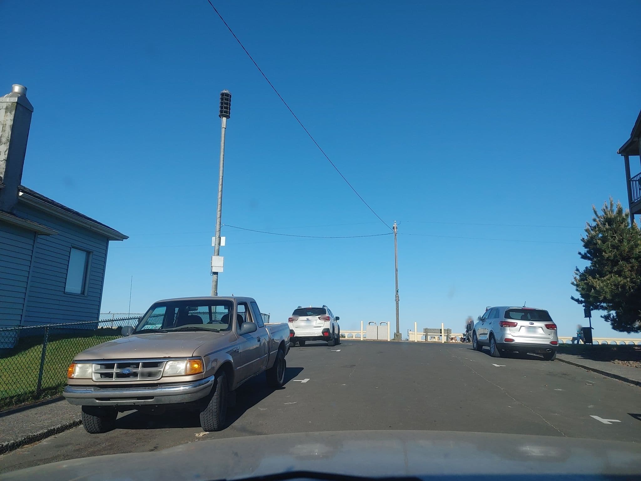 Street view near Hi Tide Resort- Seaside, OR, Gearhart — © nmixter (CC BY-SA · Mapillary)