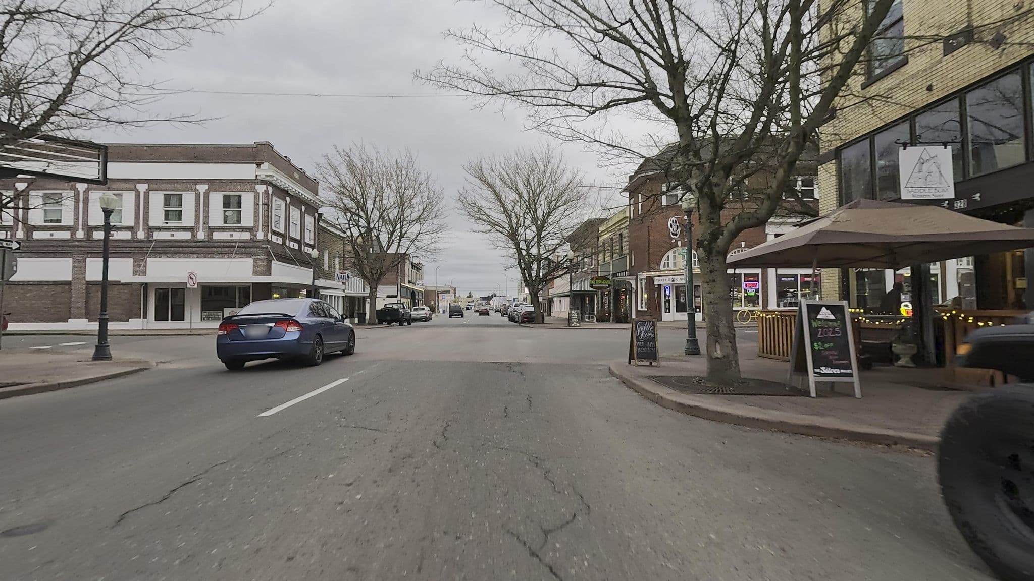 Street view near Historic Wilson Hotel, Centralia — © natfoot (CC BY-SA · Mapillary)