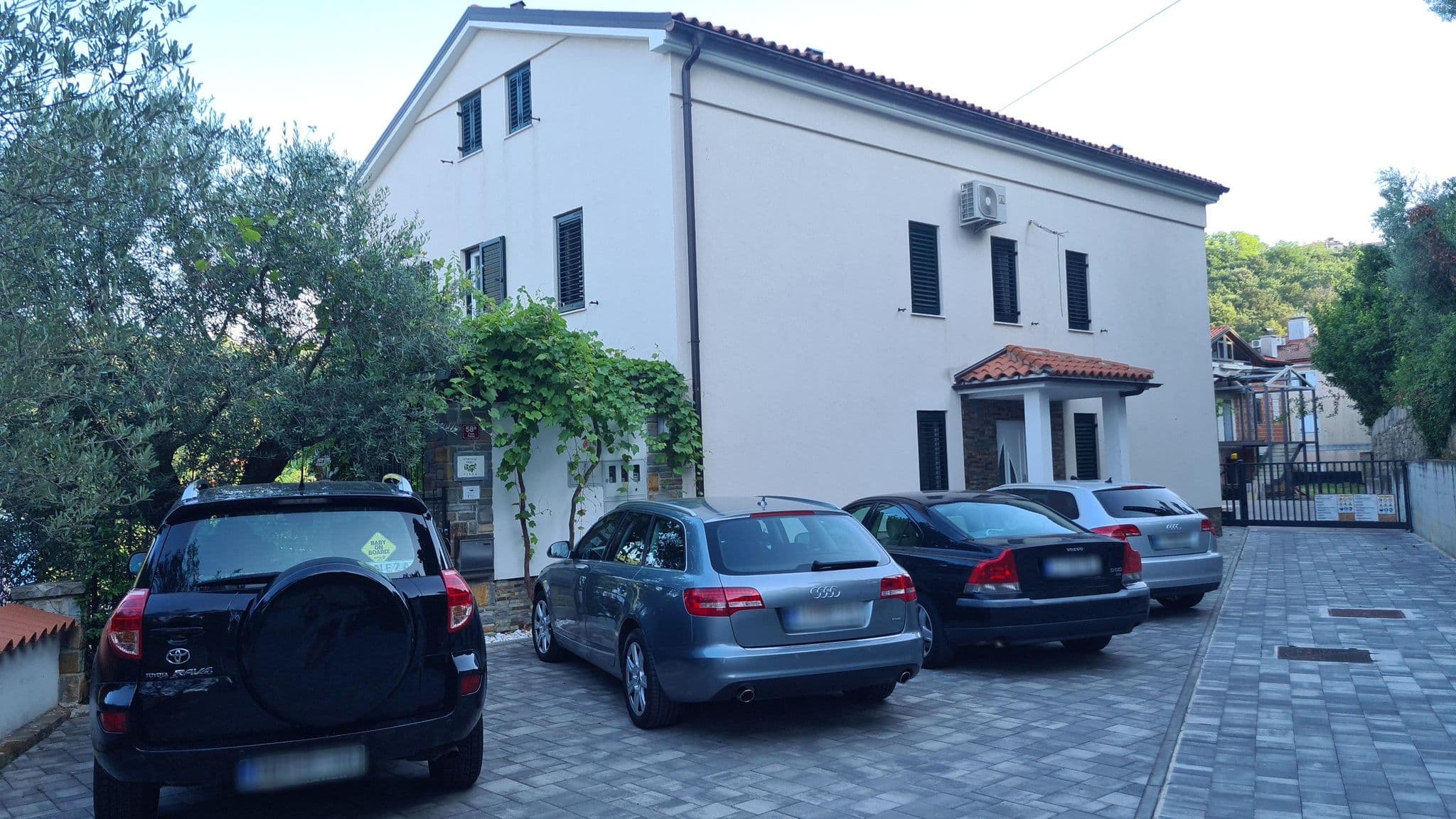 Street view near Apartmaji Lavanda Fiesa, Piran — © joskohorvat (CC BY-SA · Mapillary)