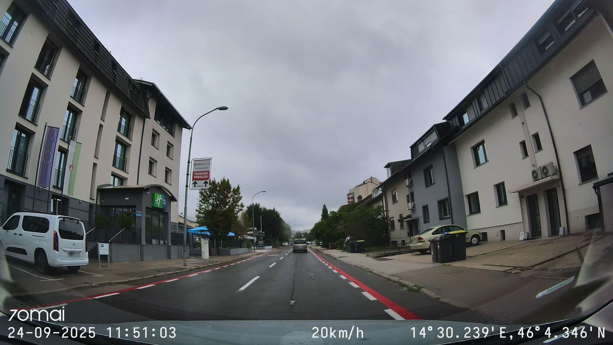 Street view near Holiday Inn Express Ljubljana, Ljubljana — © doriel (CC BY-SA · Mapillary)